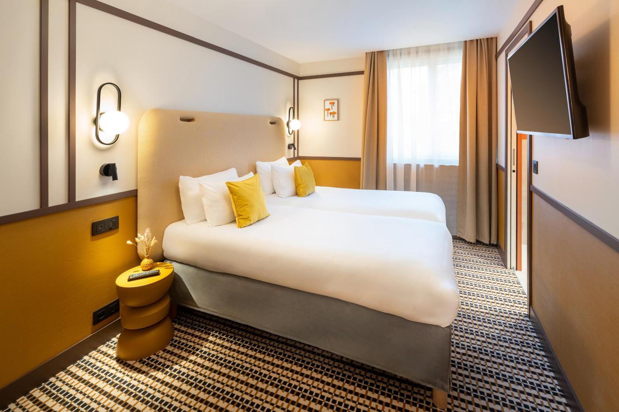 Standard Twin Room Non-Smoking