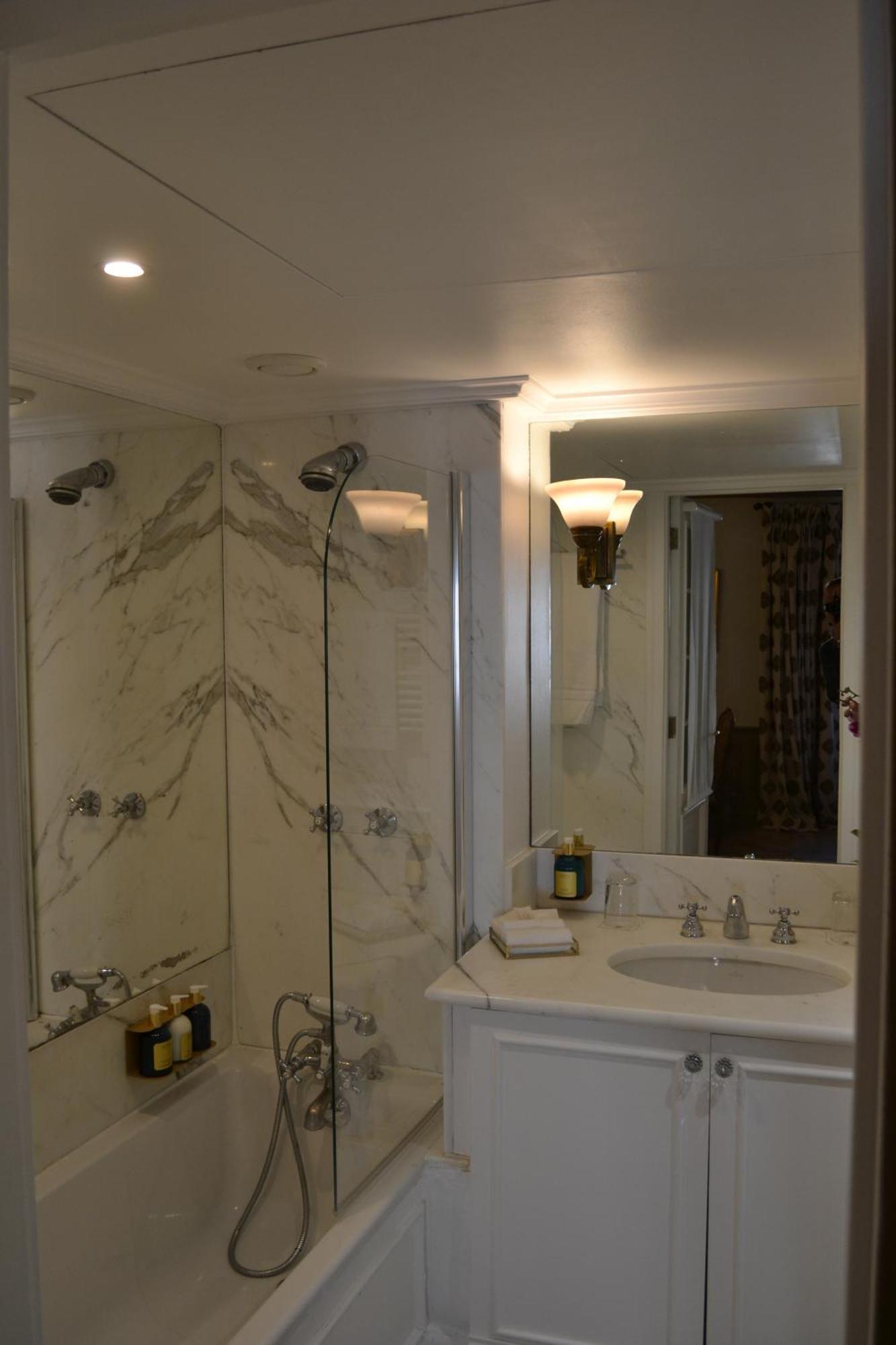 Elegance Room,1772879594:JPEG