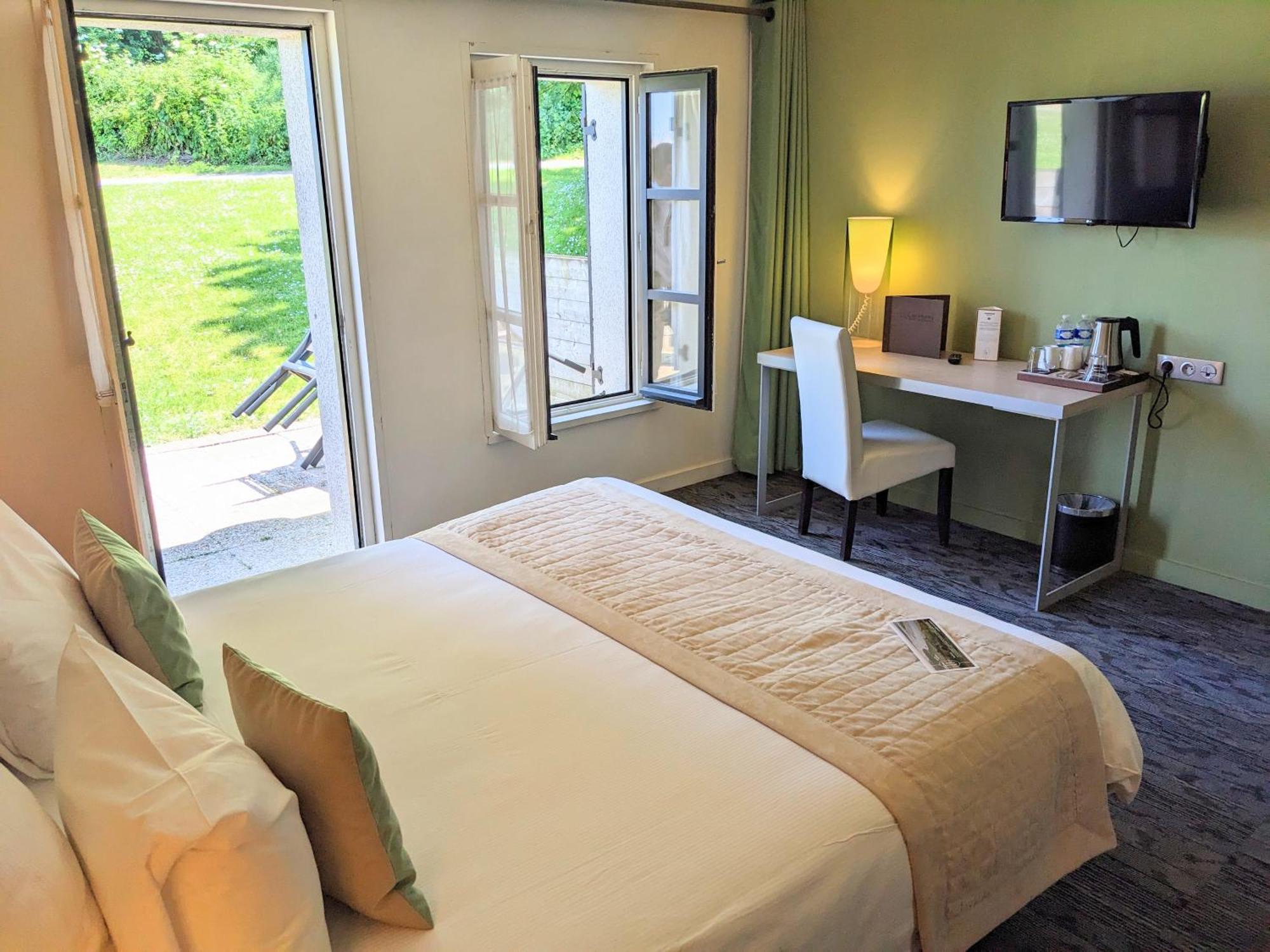 Superior Double Room,1756577285:JPEG