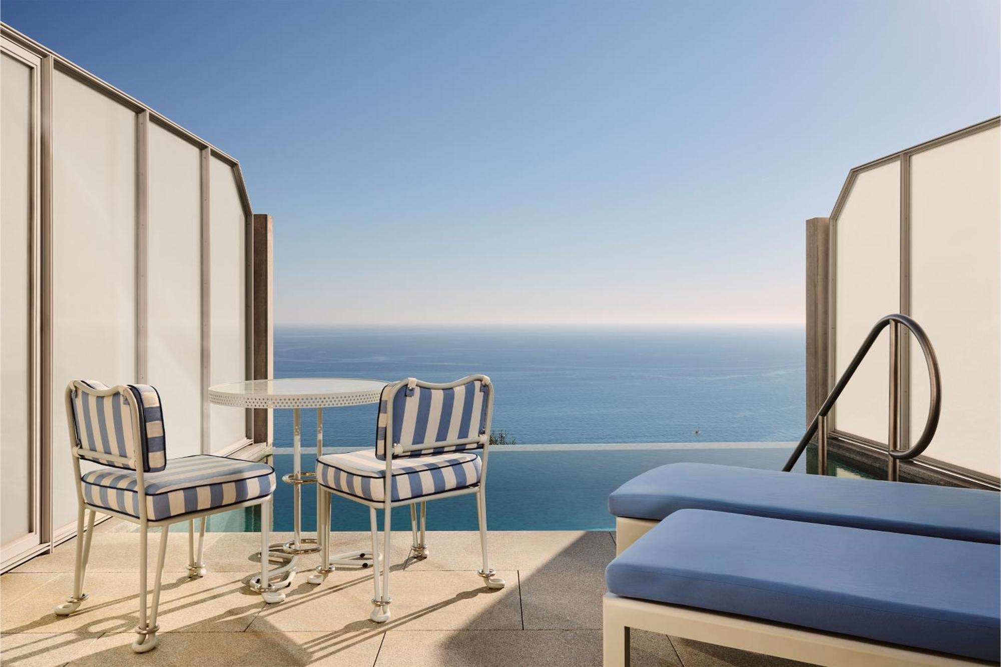 Maisonette-Suite mit Infinity-Pool
