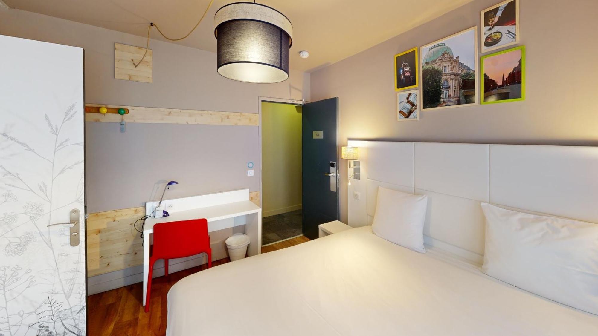 Pop Room with Double Bed (no Elevator)