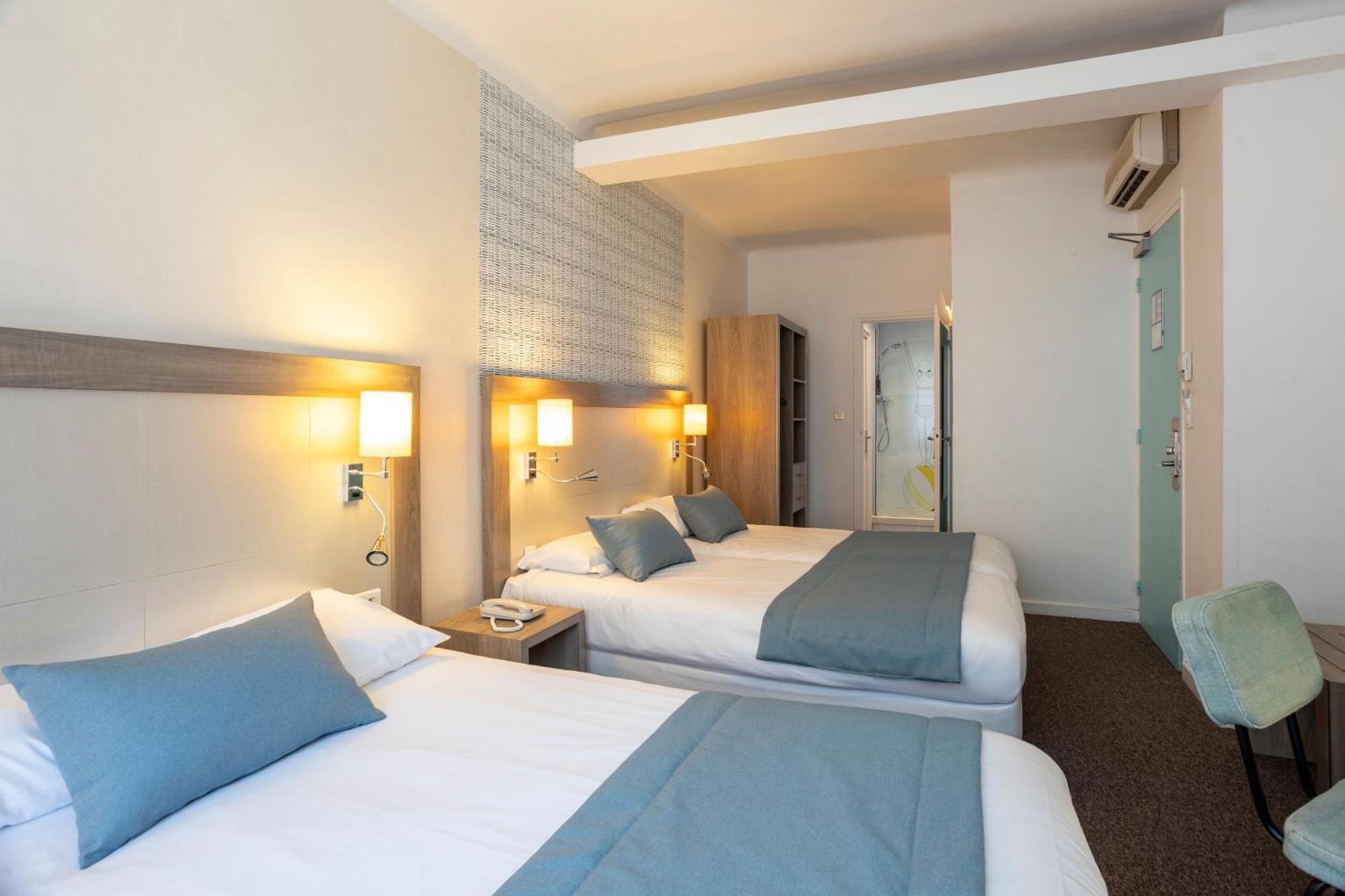 Suite with Double Bed and Sofa Bed
