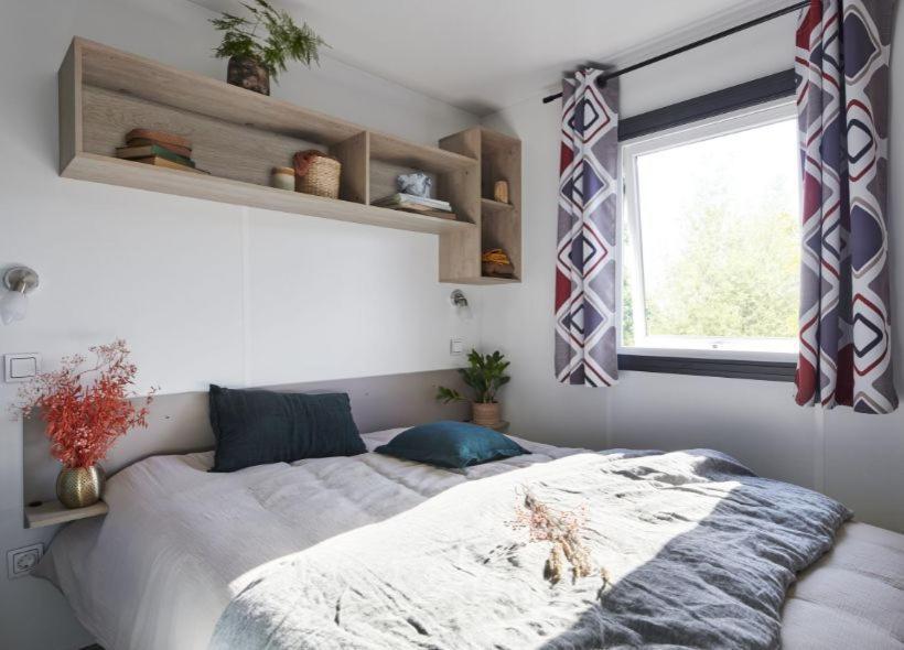 Mobile Home,1695383302:JPEG
