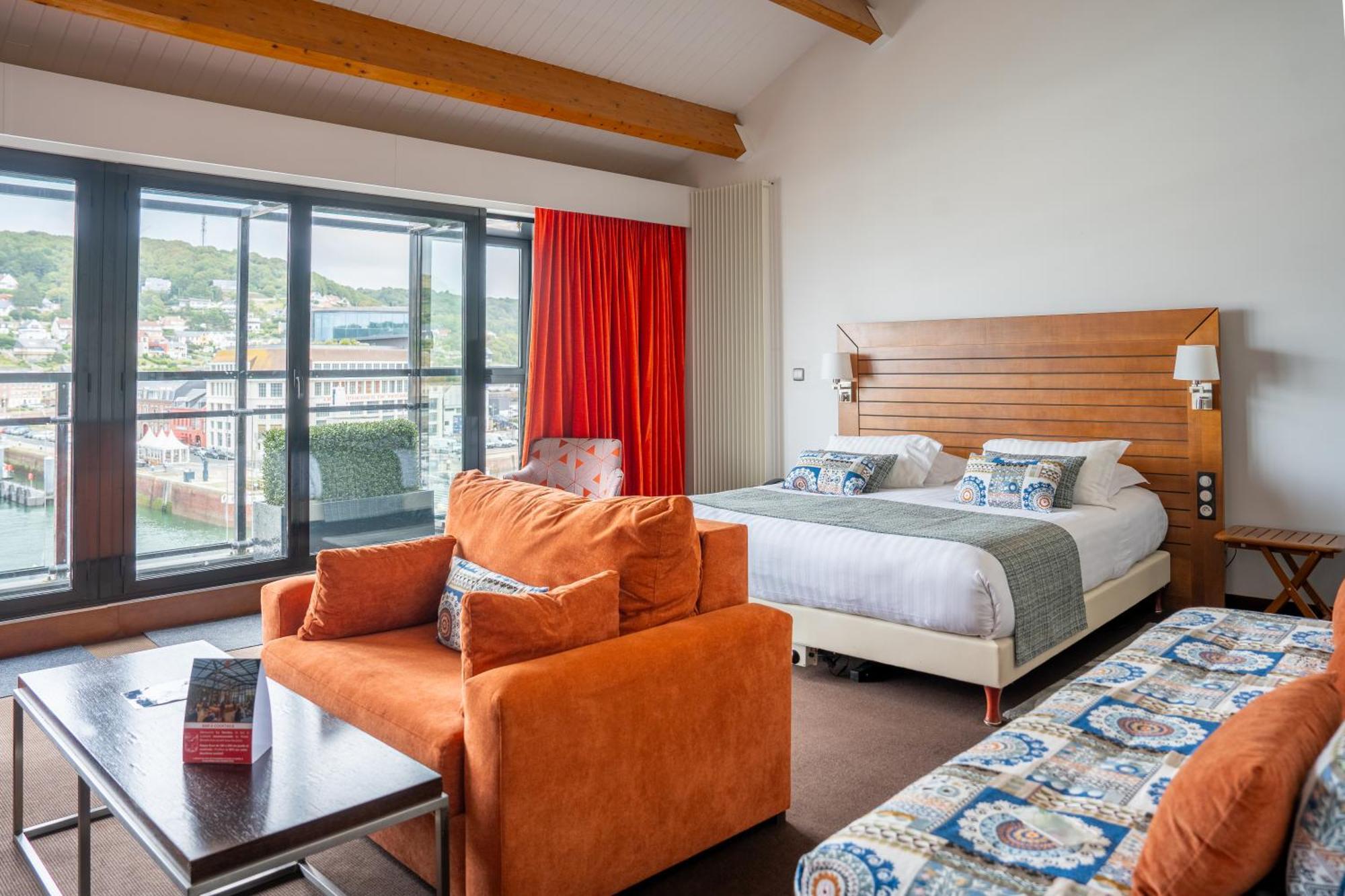 Deluxe Suite Sea View