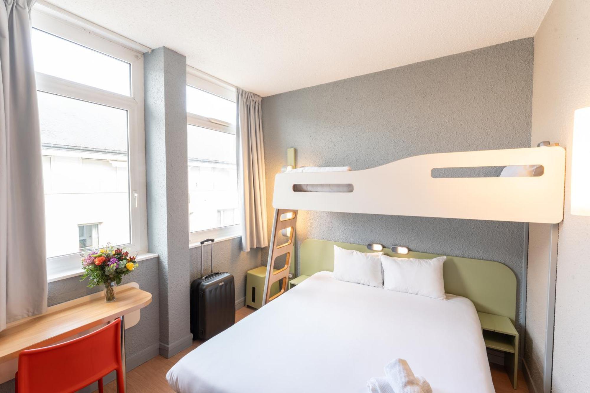 Standard Double Room with a Bunk Bed