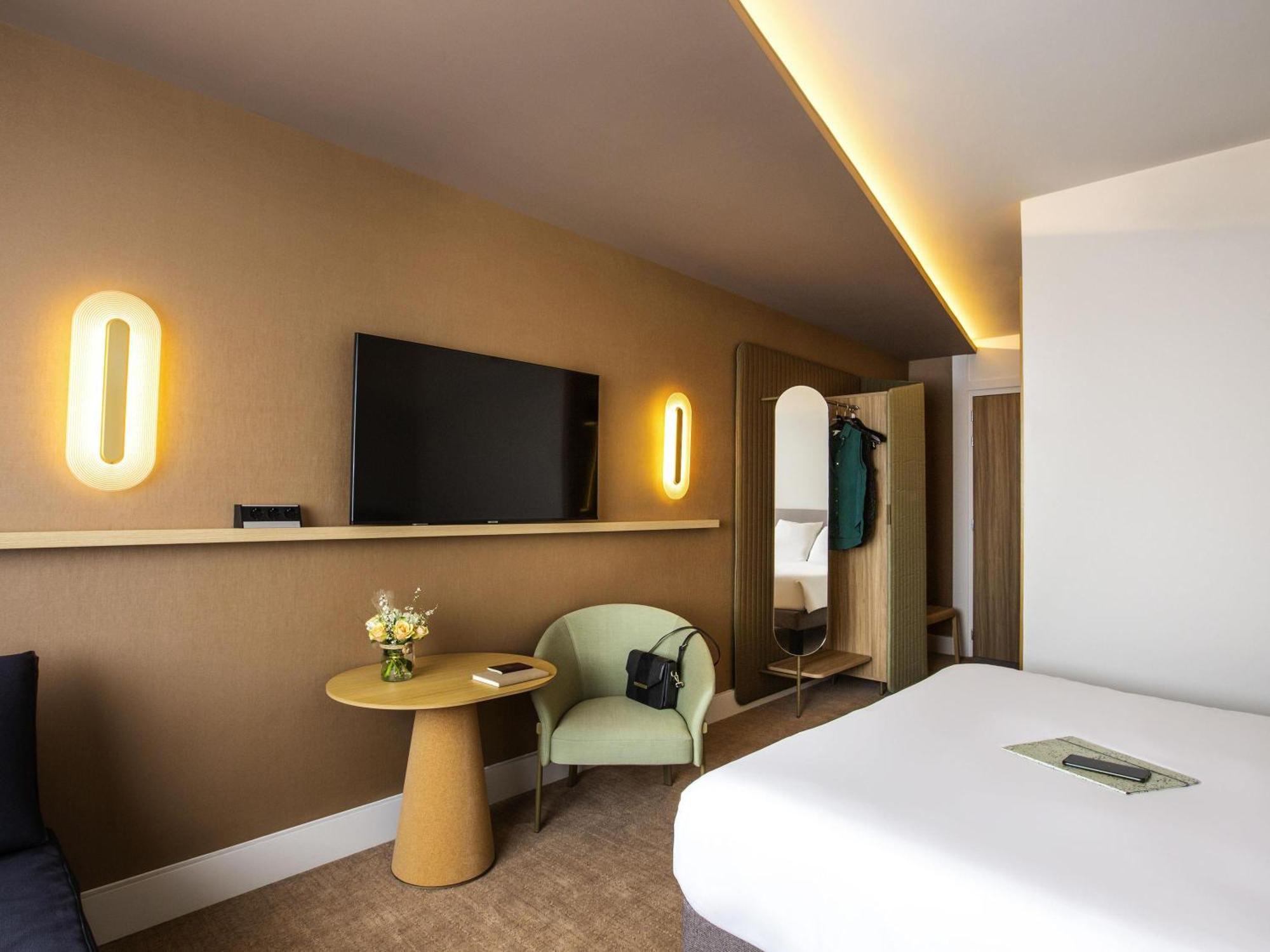 Superior Room 1 Double Bed 2 Sofa Beds