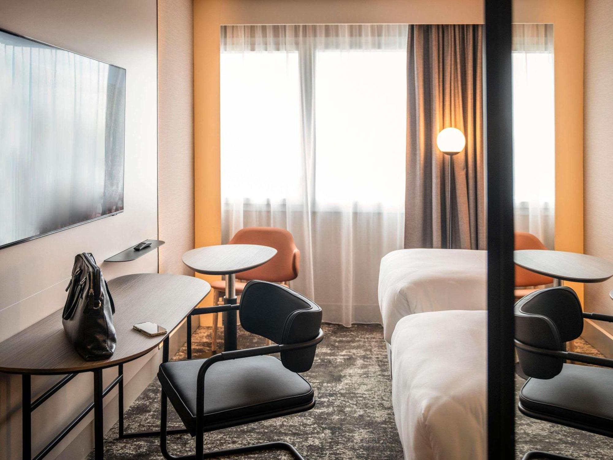 Executive Room with Two Twin Beds,1704862294:JPEG