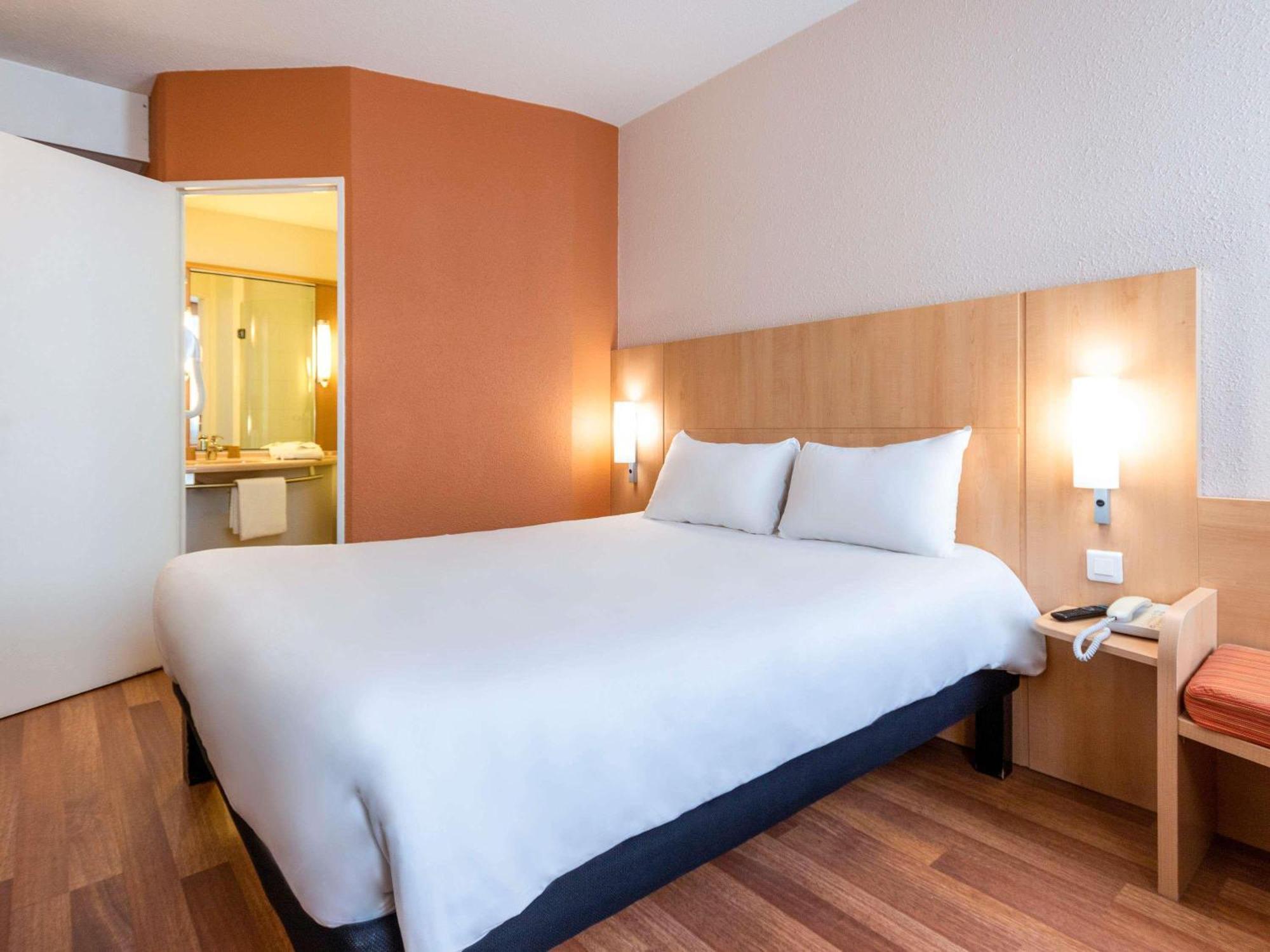 Comfort Room,1704962946:JPEG