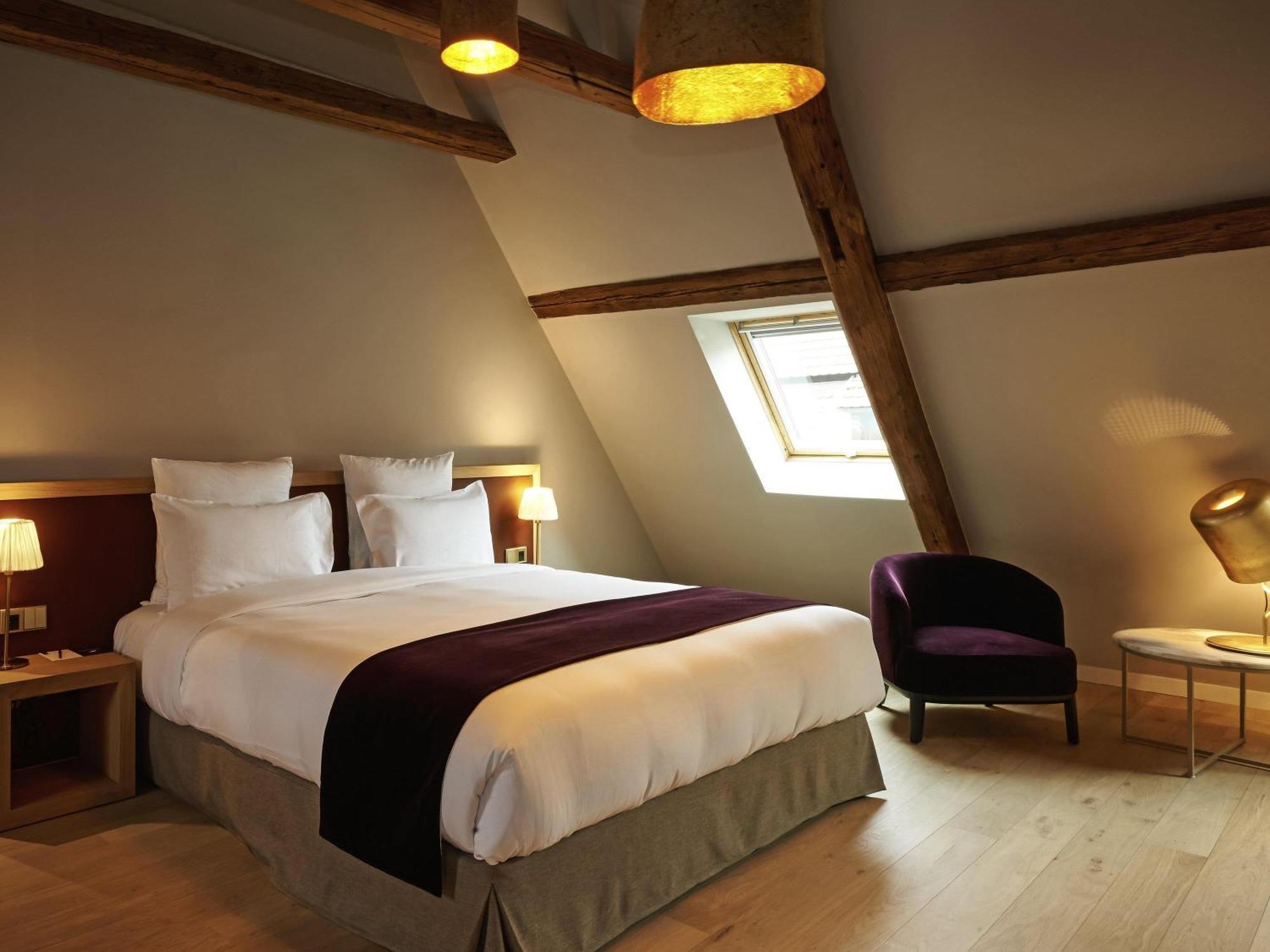 Deluxe Room,1705022817:JPEG