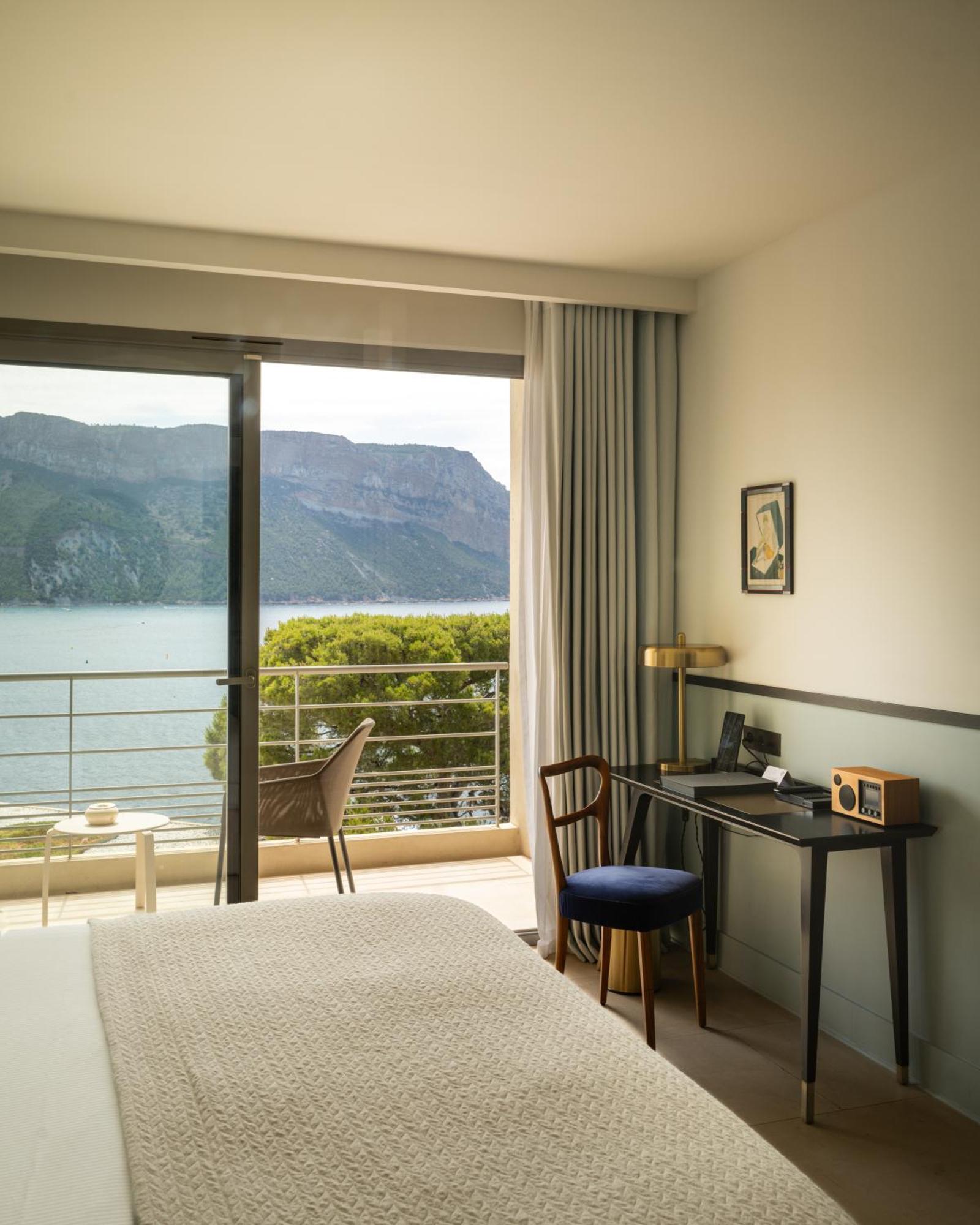 Deluxe Double Room with Sea View