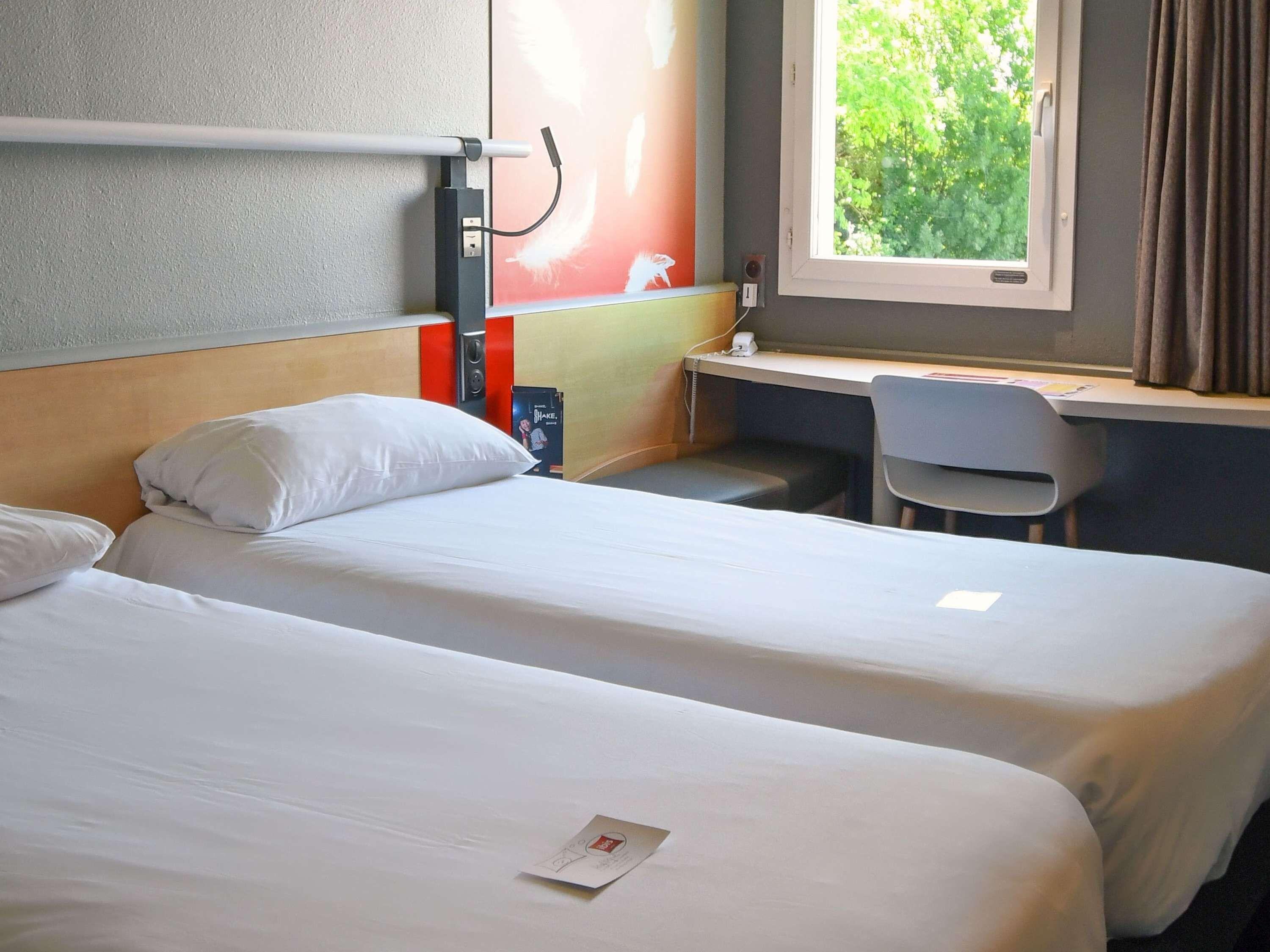 Standard Room Two Single Beds