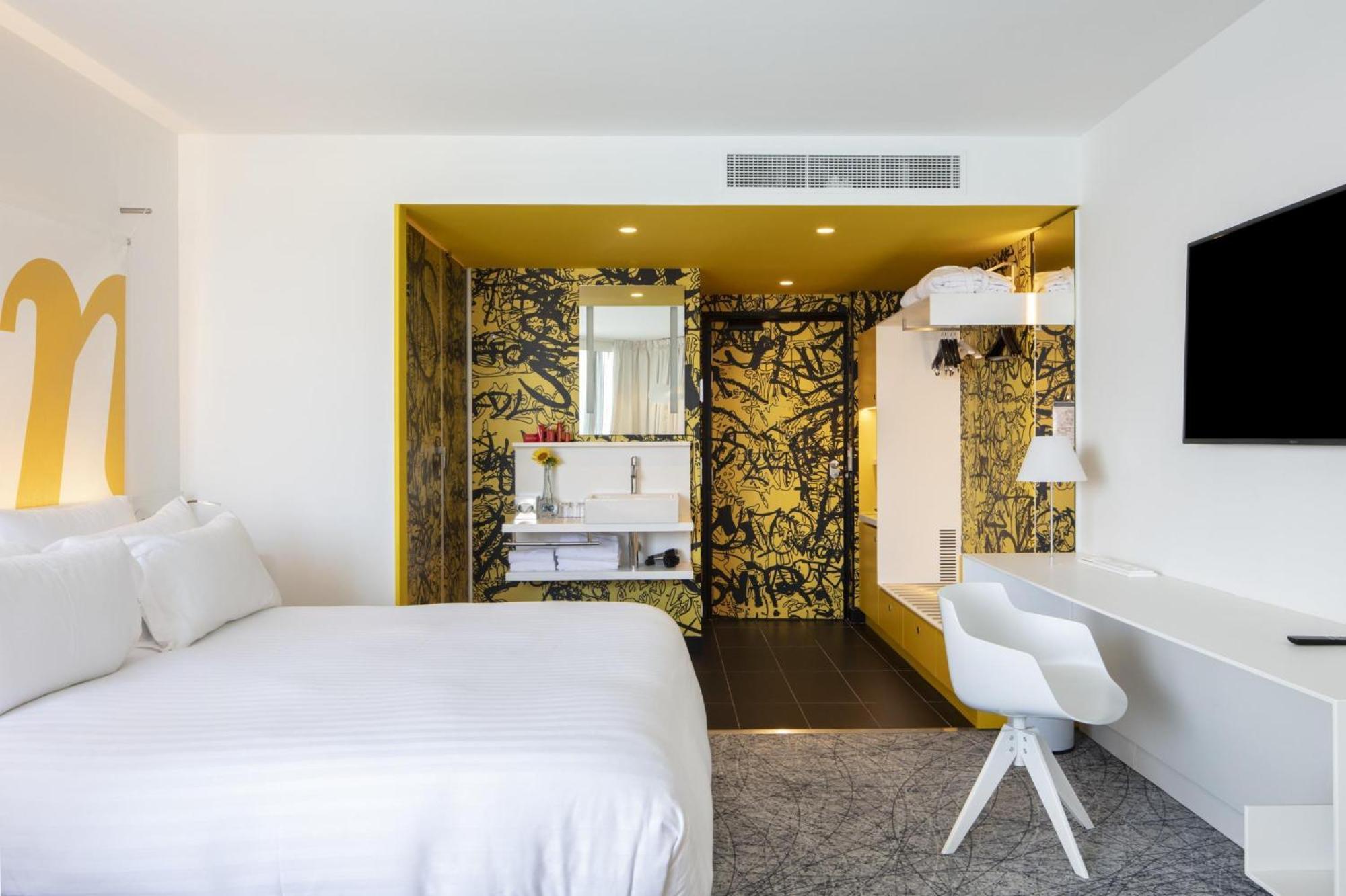 Nhow Sea View Premium Room