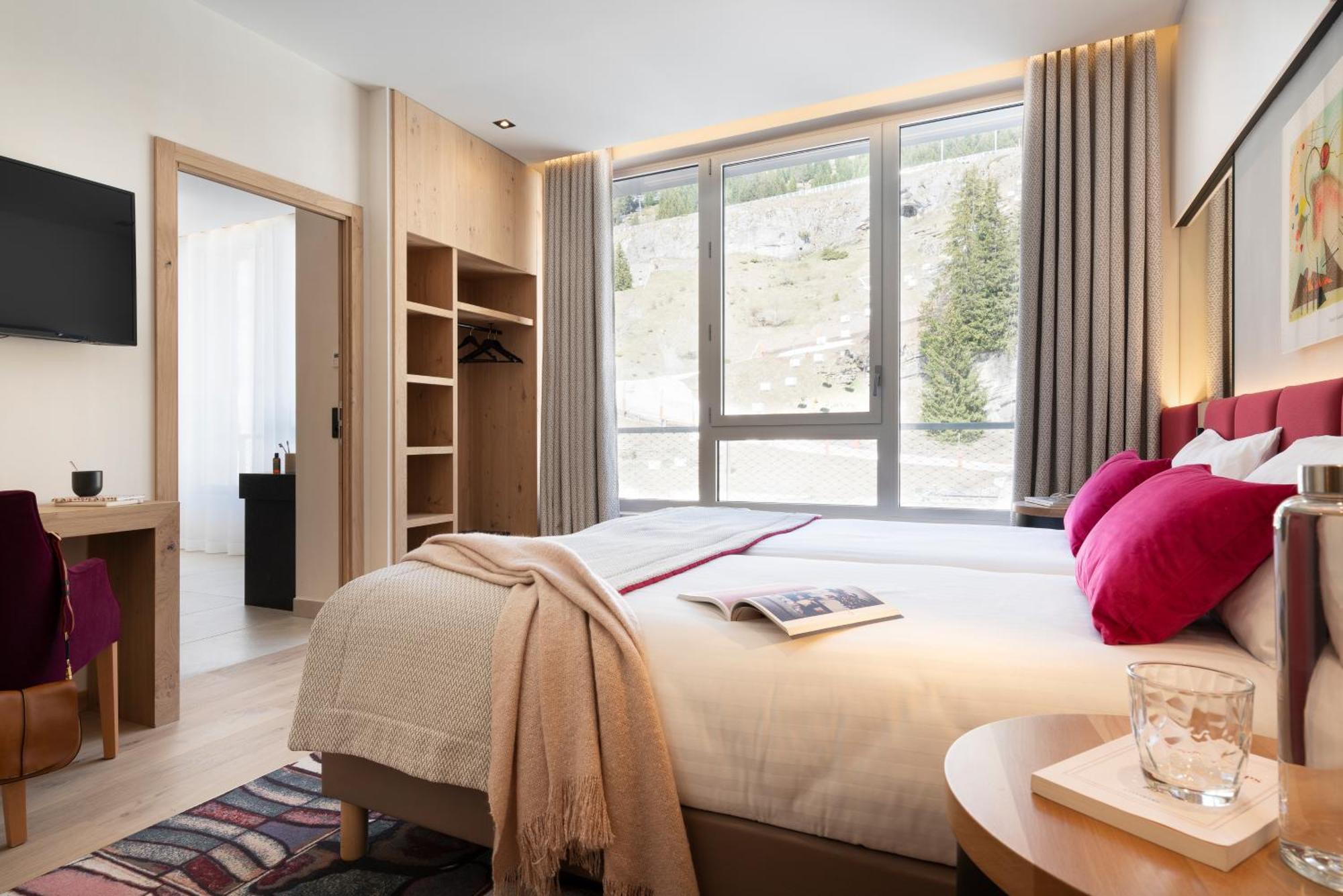 Superior Room with Spa Access