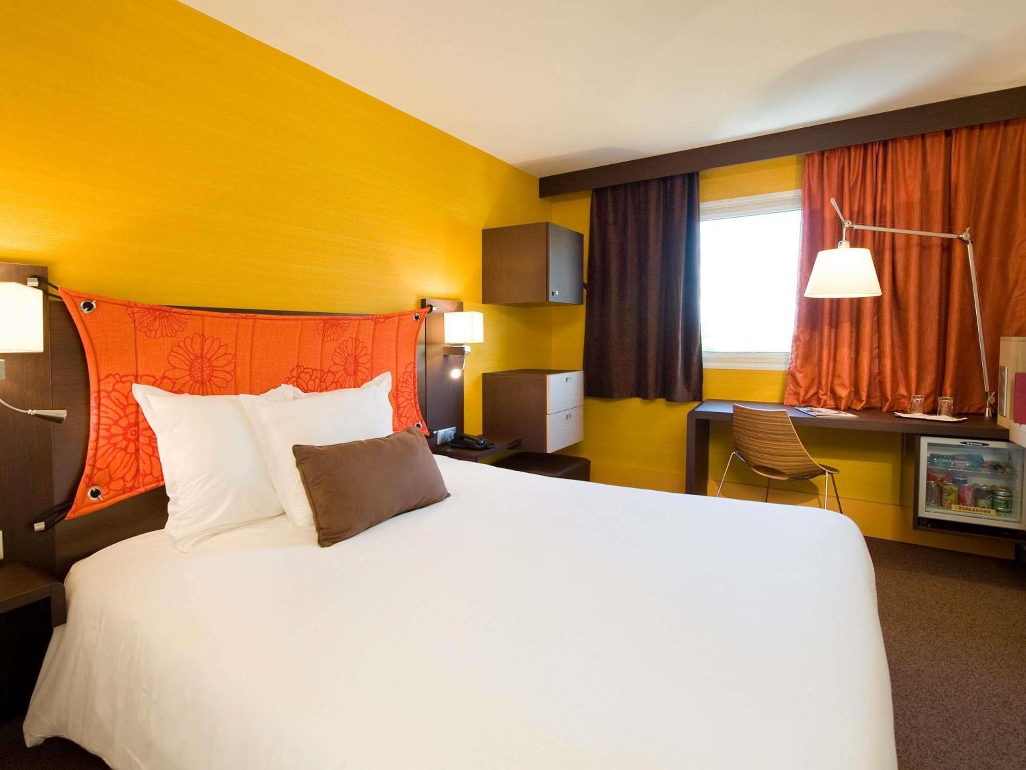 Classic Â Double Room,1770845098:JPEG