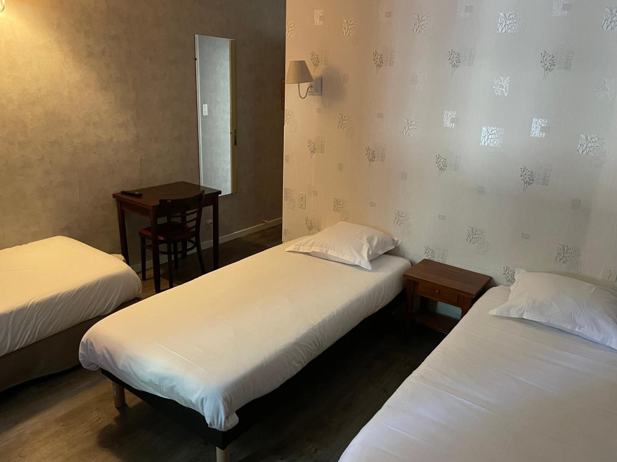 Triple Room with Bathroom
