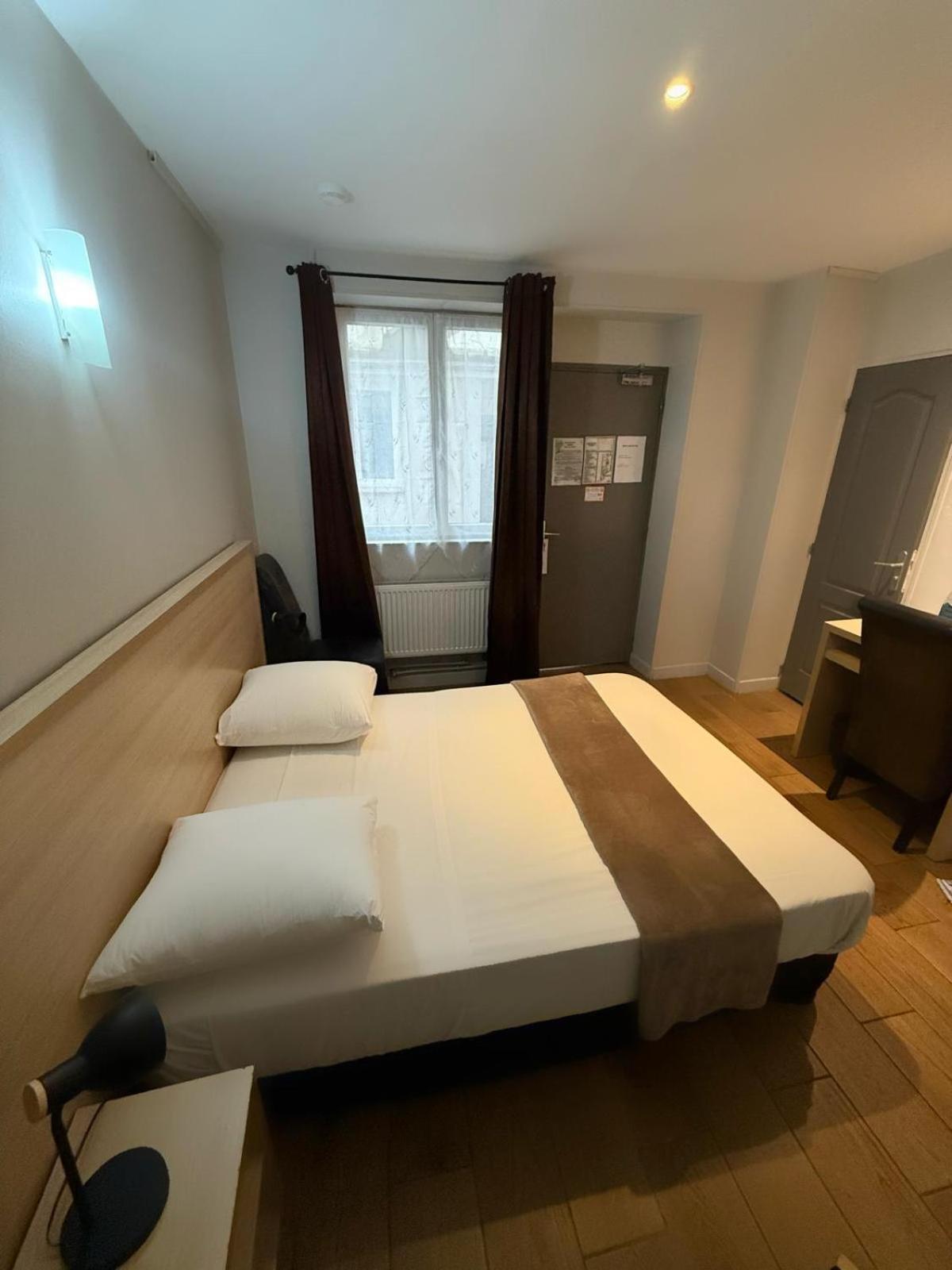 Double Room,1718498467:JPEG