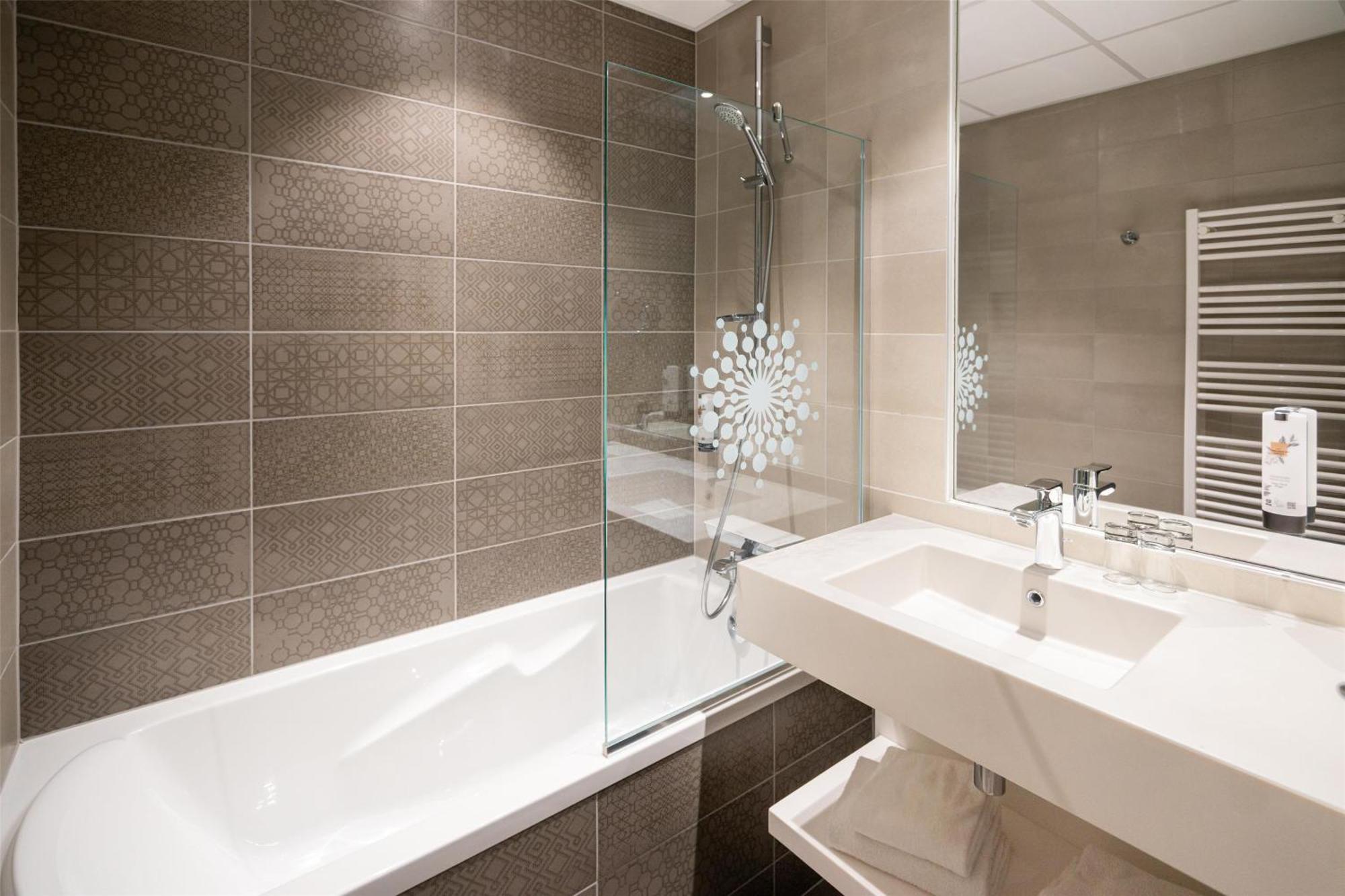 Superior Queen Room Non-Smoking