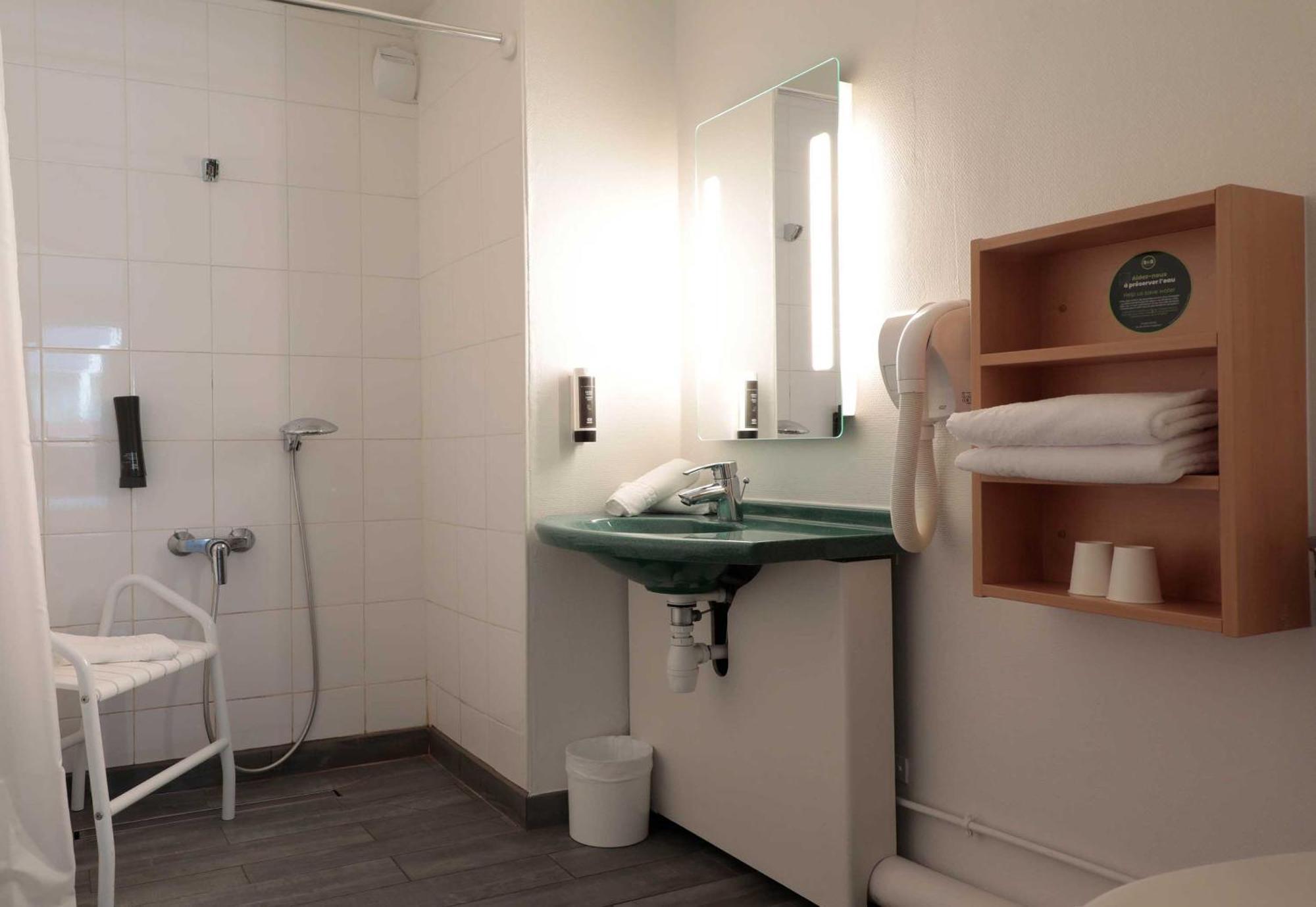 Double Room - Disability Access,1742825863:JPEG