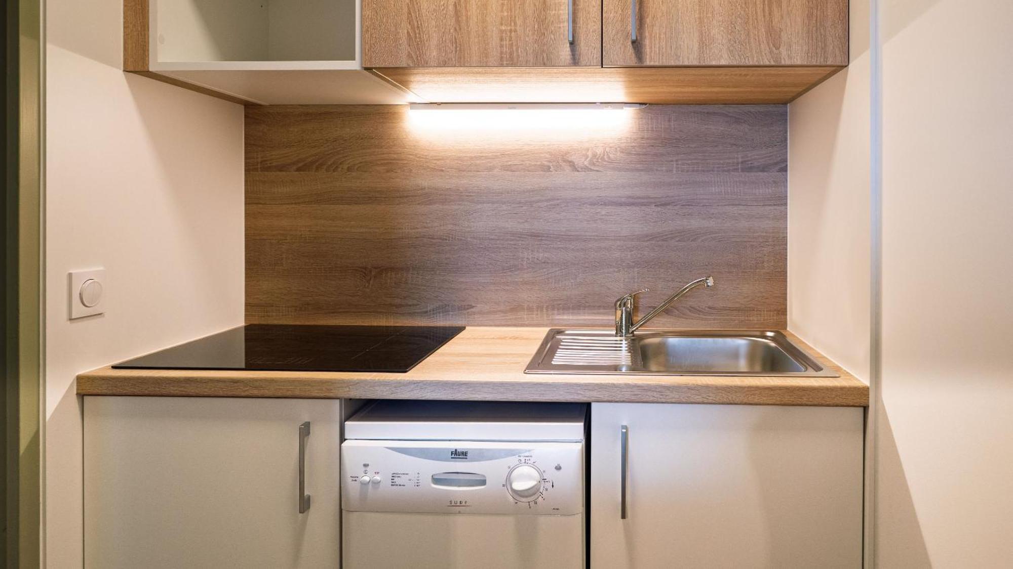 One-Bedroom Apartment (6 Adults),1746864916:JPEG