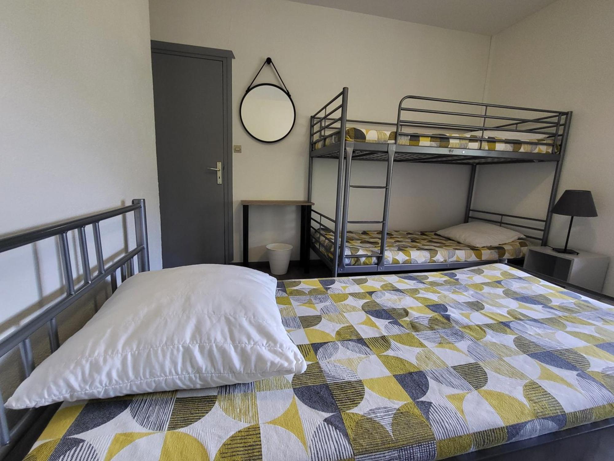 Habitación Individual Estándar con baño compartido