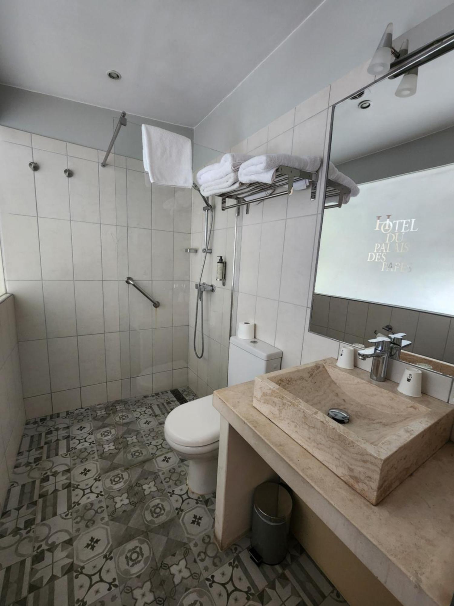 Double Room,1756427838:JPEG