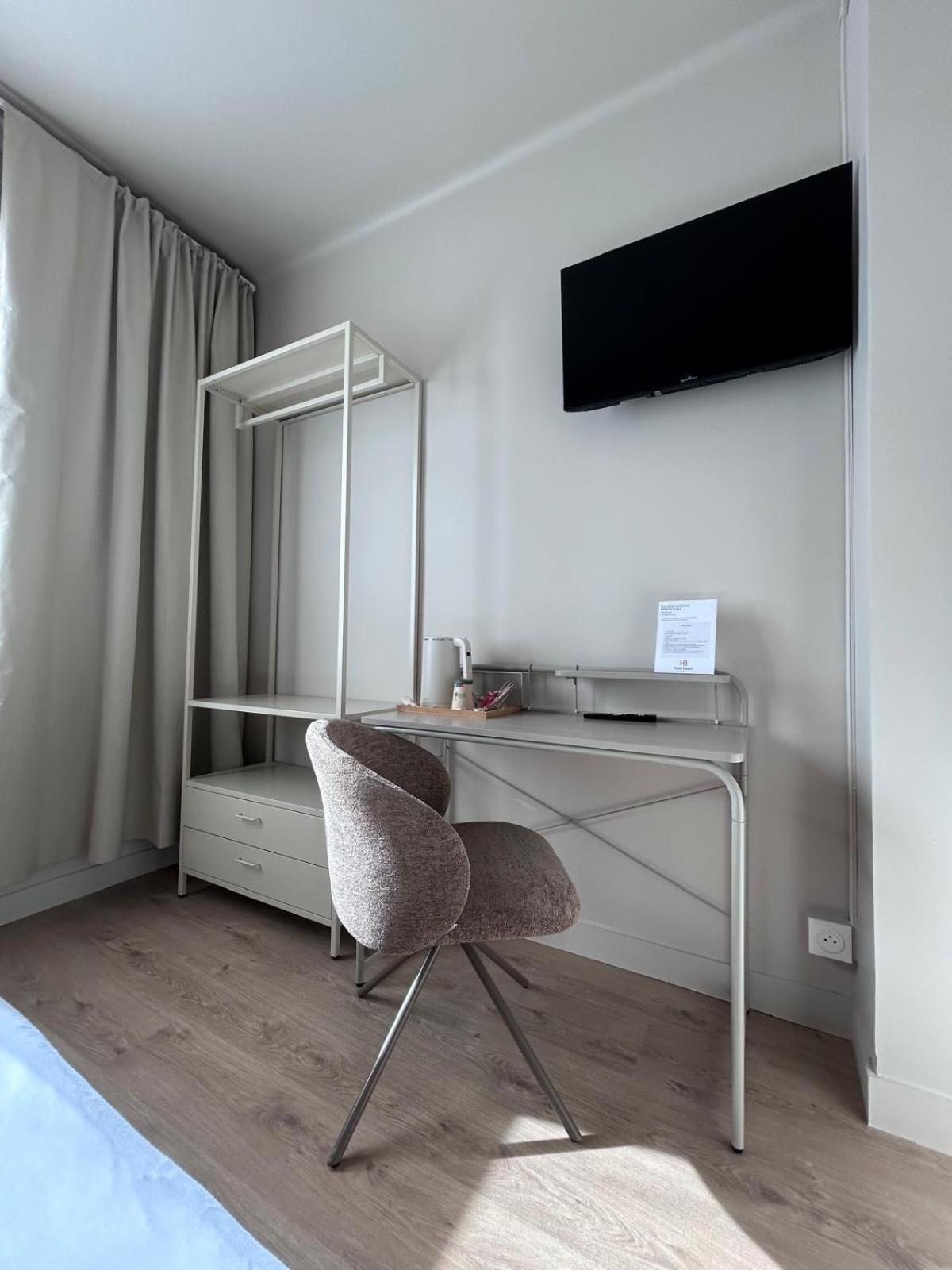 Triple Room Fifth Floor