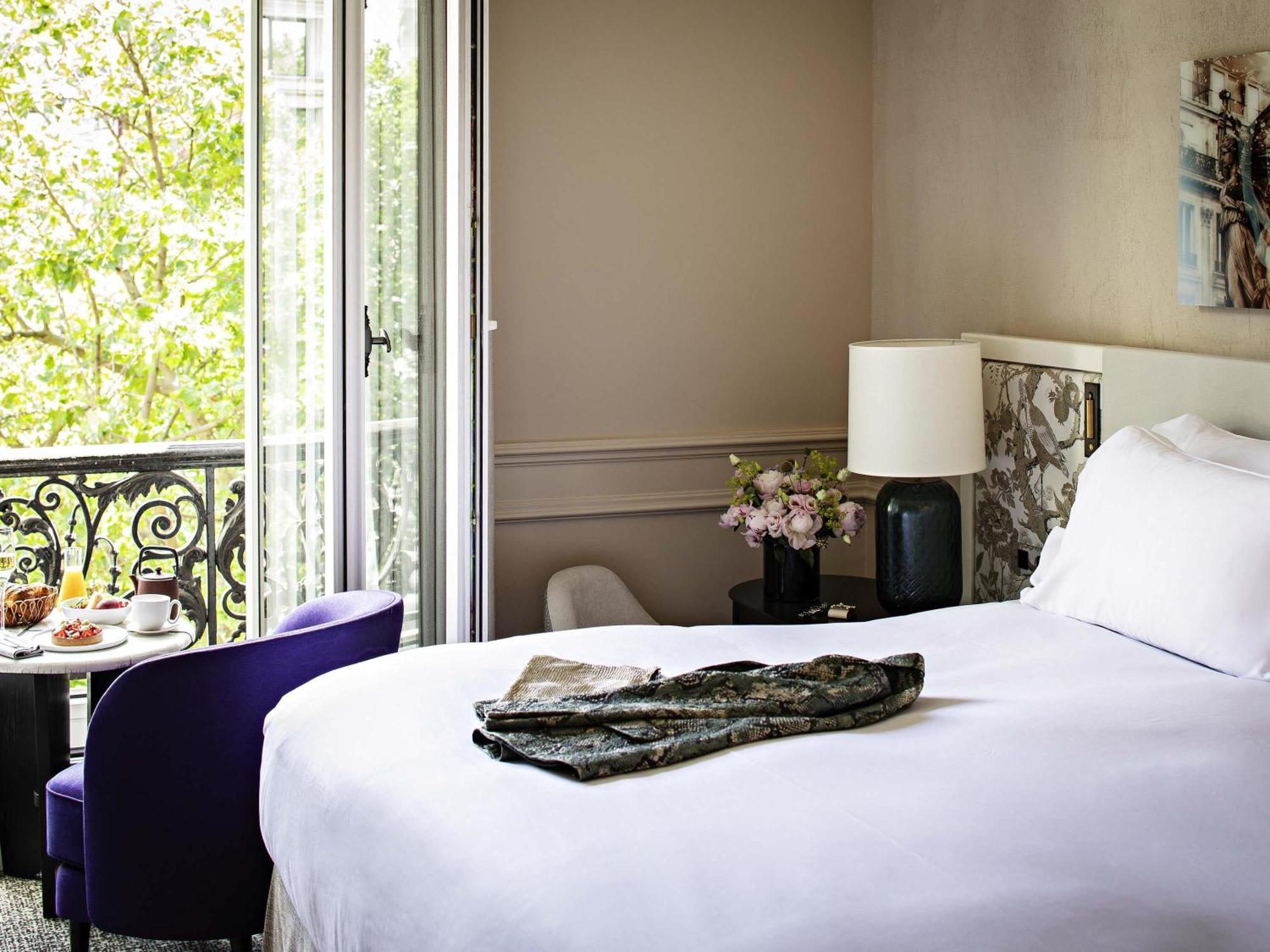 Quarto Luxo com 1 Cama Queen-Size e Vista do Pátio ou da Rua Scribe