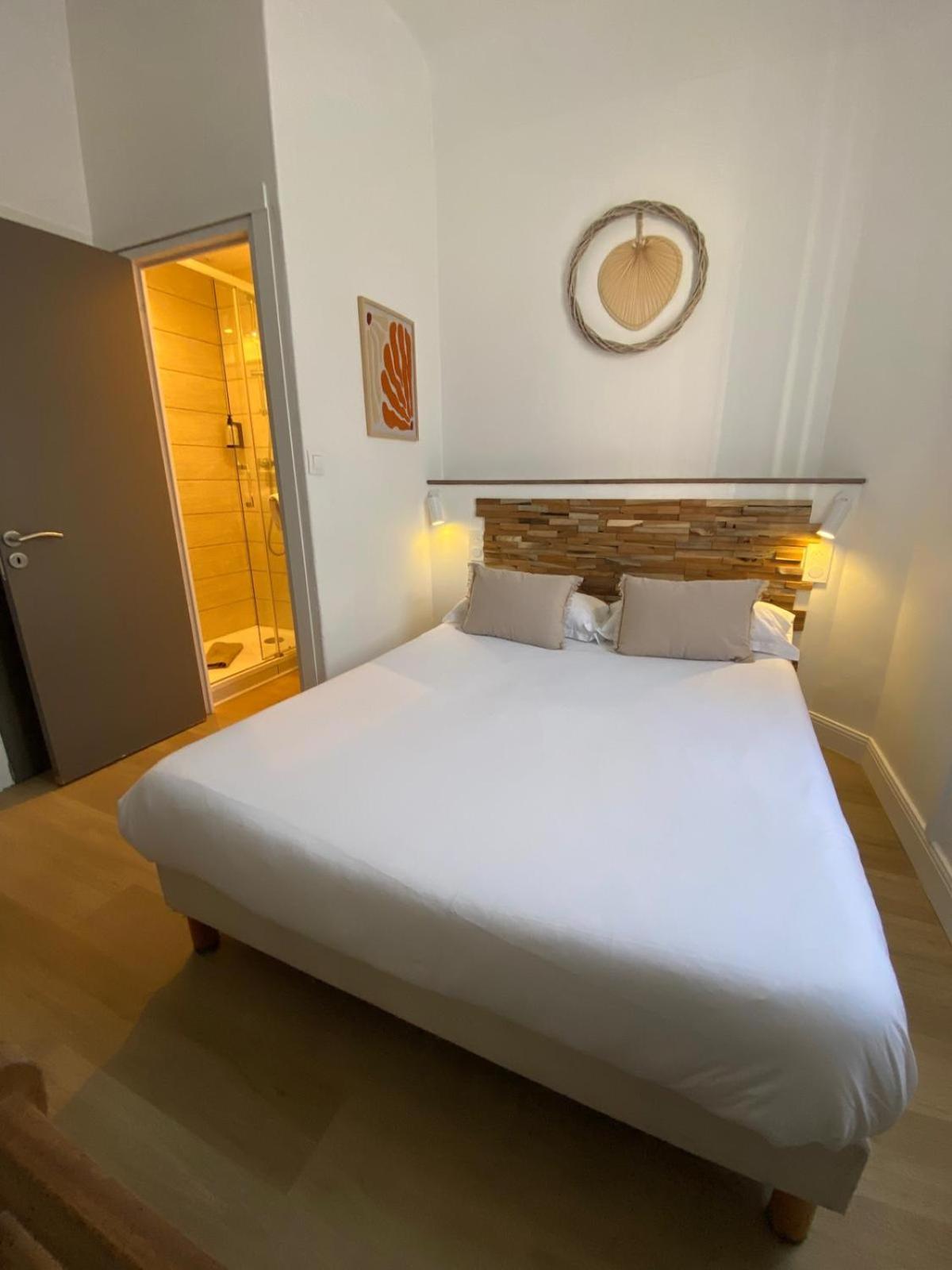 Chambre Double - Côté Village