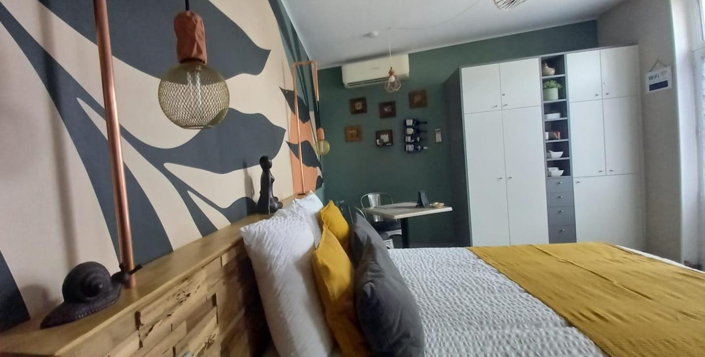 Double Room Private Bathroom