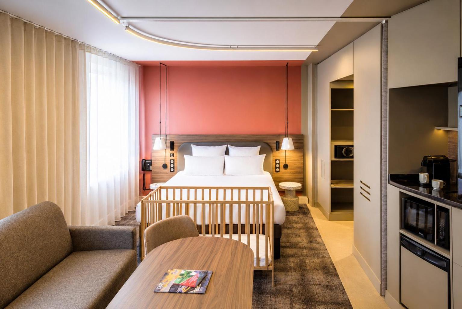Superior Suite Double Bed Double Sofa Bed