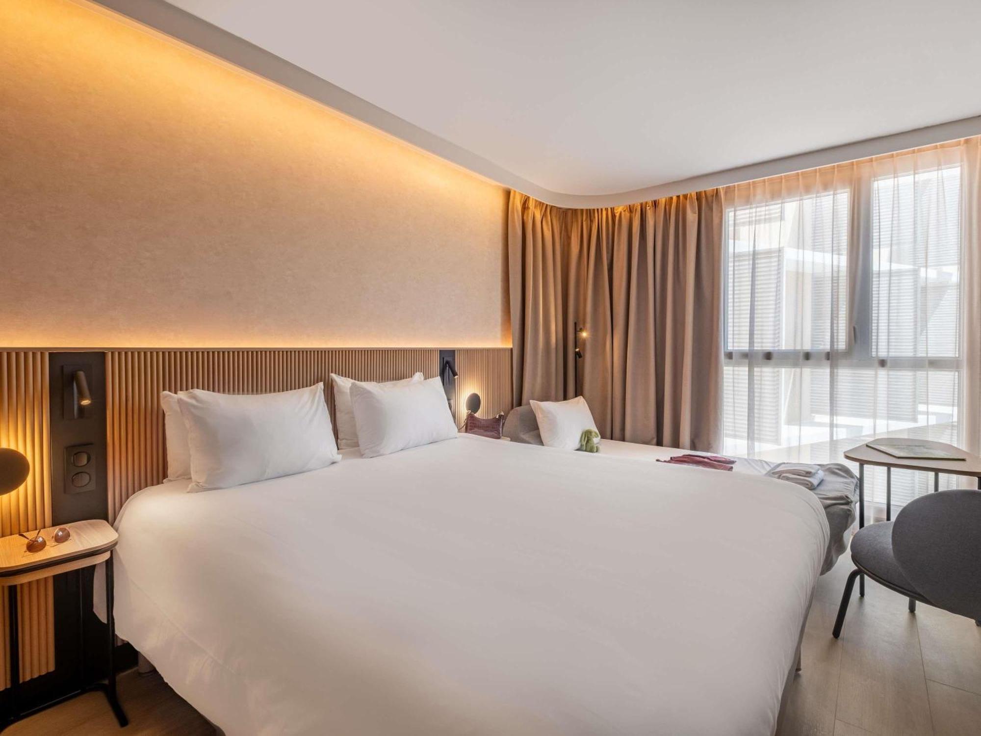 Triple Room a Double Bed a Single Bed