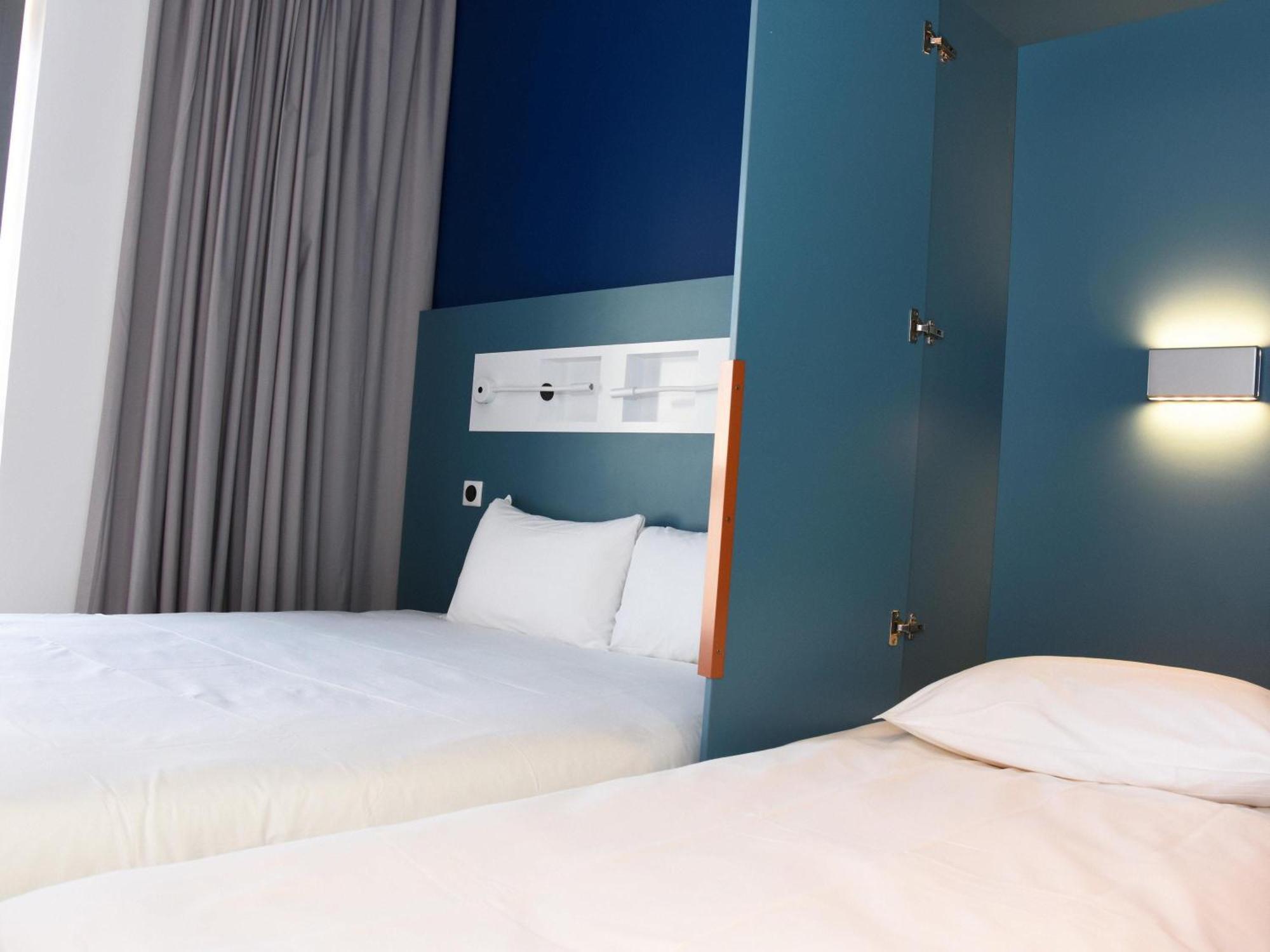Double Room Folding Bed