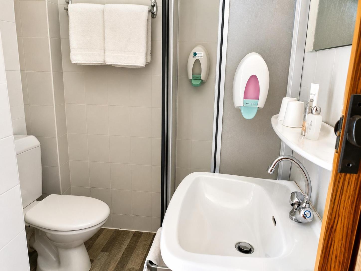 Budget Tweepersoonskamer met 2 Aparte Bedden