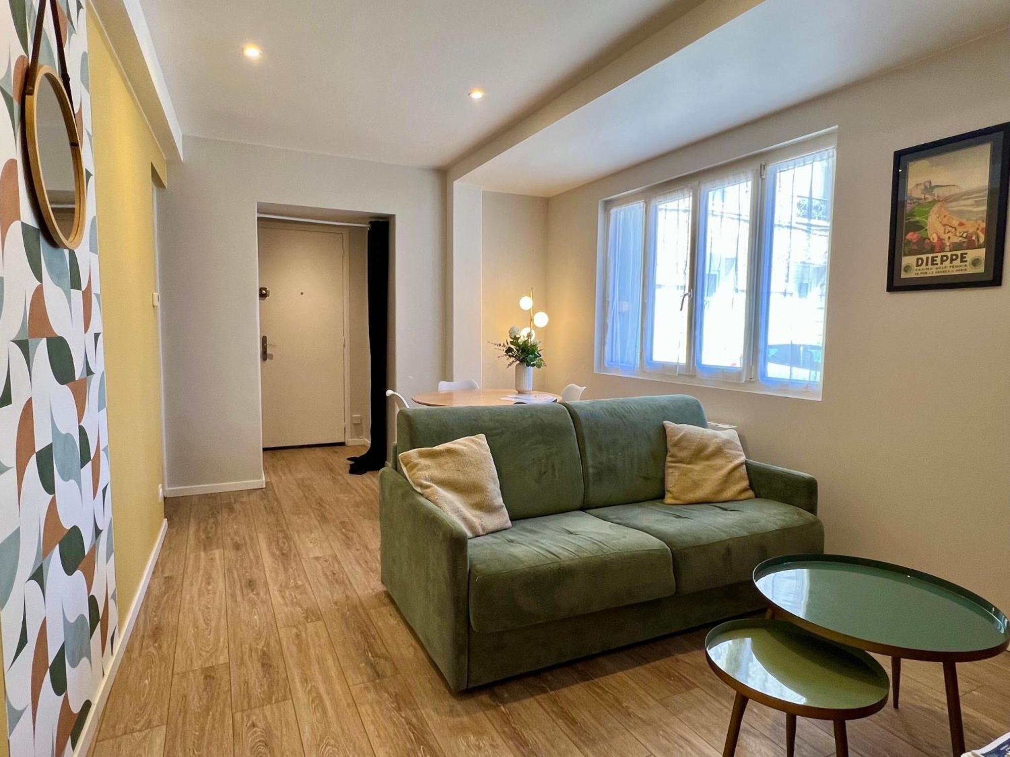One-Bedroom Apartment