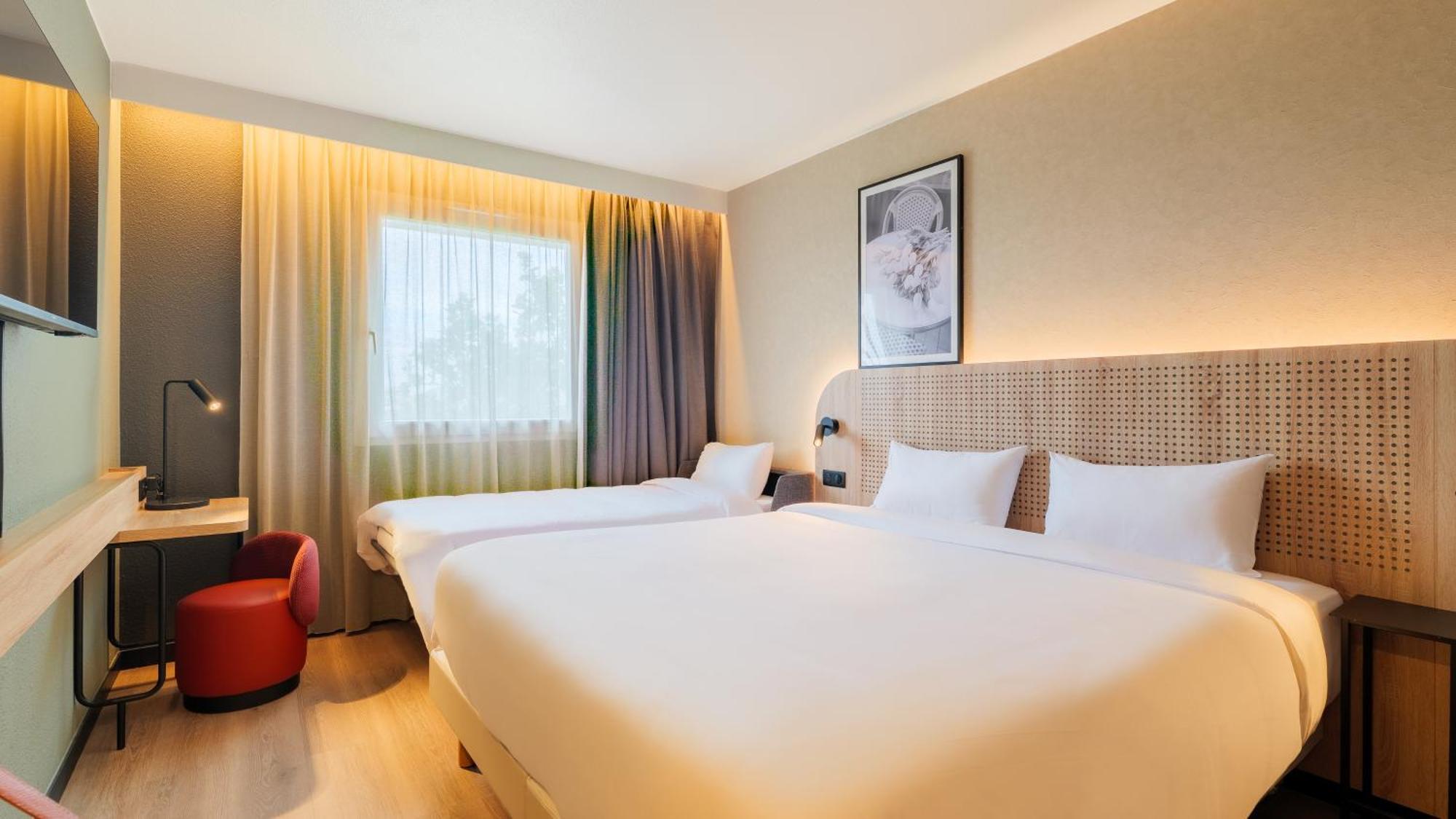 Standard Room 1 Queen Bed 1 Sofa Bed