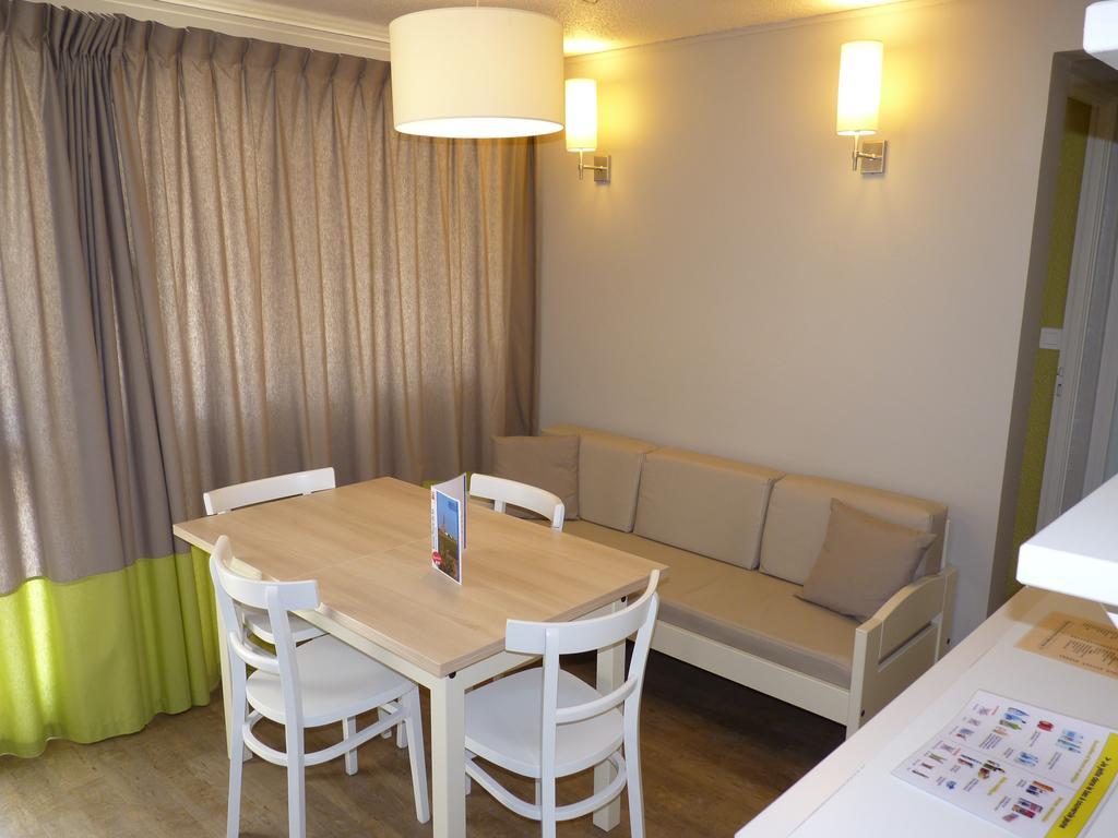 Two-Bedroom Apartment (6 Adults)