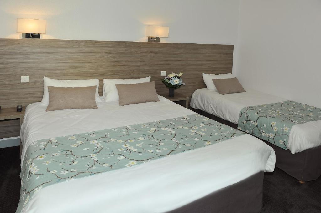 Triple Room,378000991:JPEG