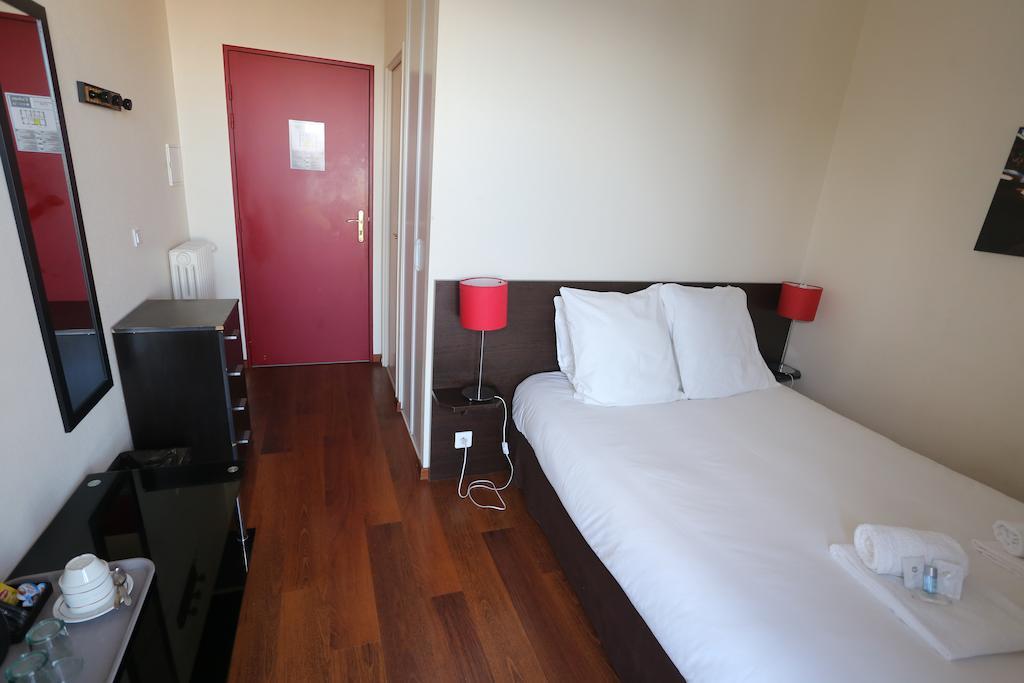 Double Room with Terrace and Sea View