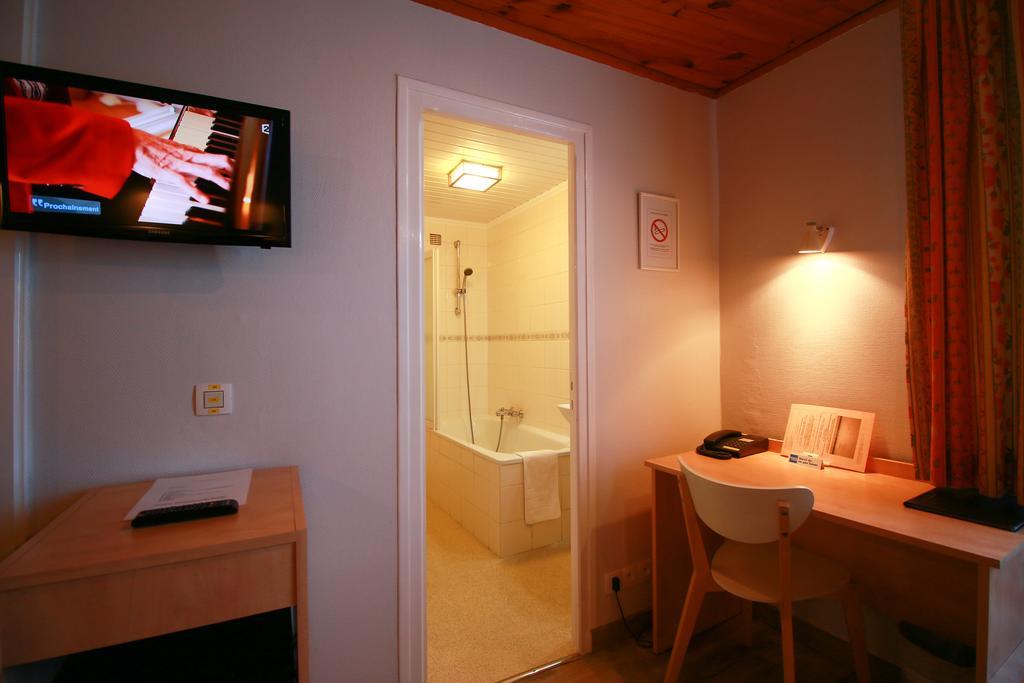 Connecting Superior Rooms (2 Adults + 3 Children),266817869:JPEG