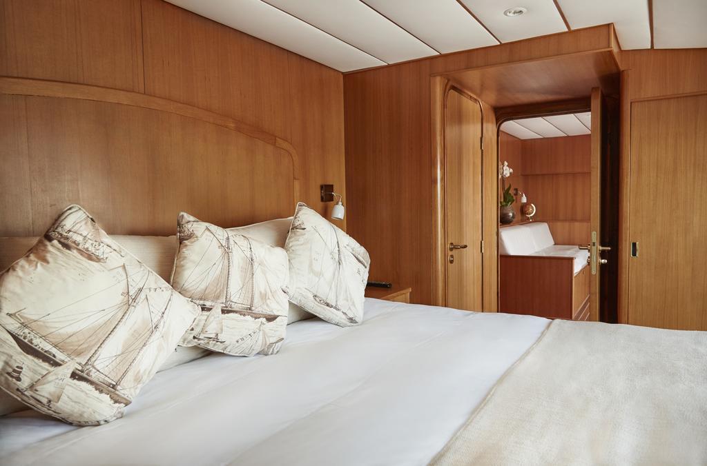Yacht Cabin Suite with terrace and Sea View,422236596:JPEG