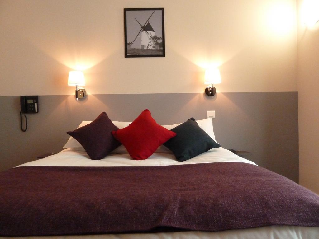 Chambre Double Standard - Vue sur Rue