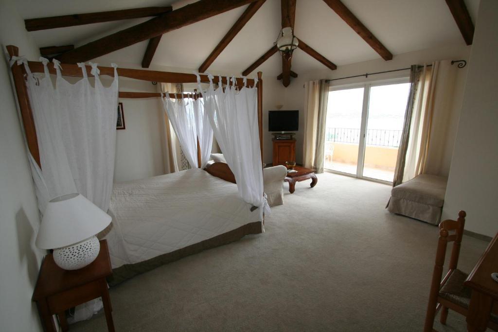 Double or Twin Junior Suite with Sea View