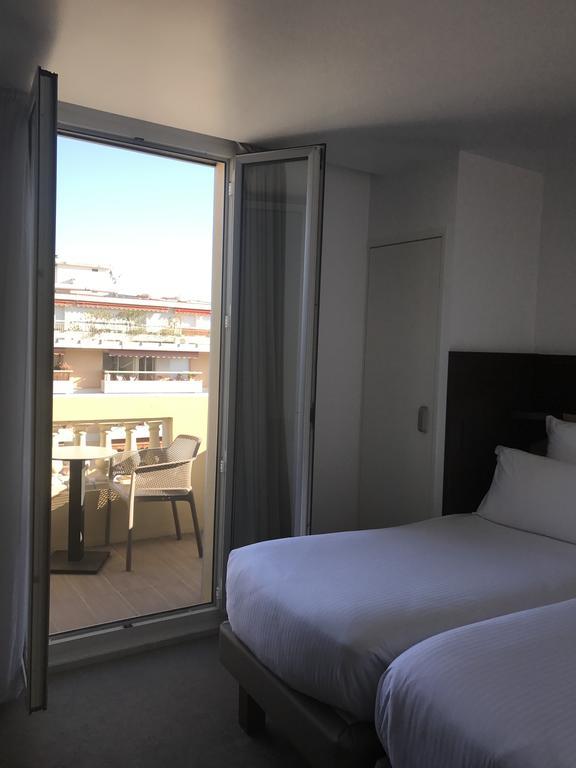 Twin Room with Balcony,705493408:JPEG