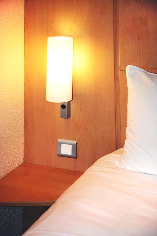 2 Habitaciones Dobles adyacentes