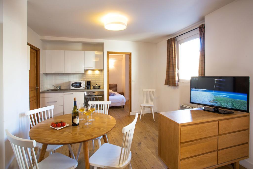 Two bedroom Apartment (4 adults - 2 children)
