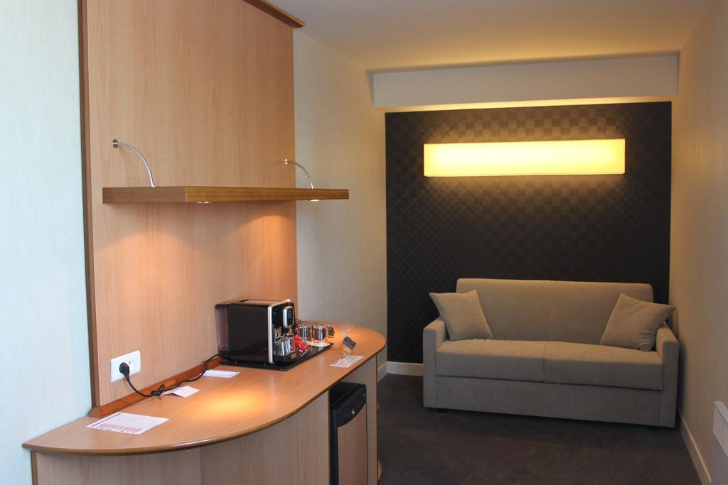 King Suite with Sofa Bed - Non-Smoking