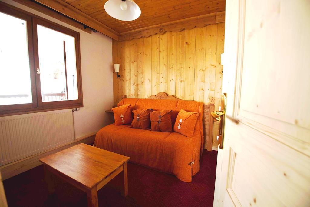 Standard Double Suite (2 adults + 2 children)