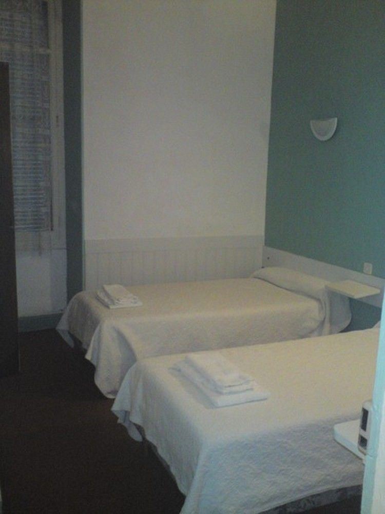 Chambre Lits Jumeaux avec Douche