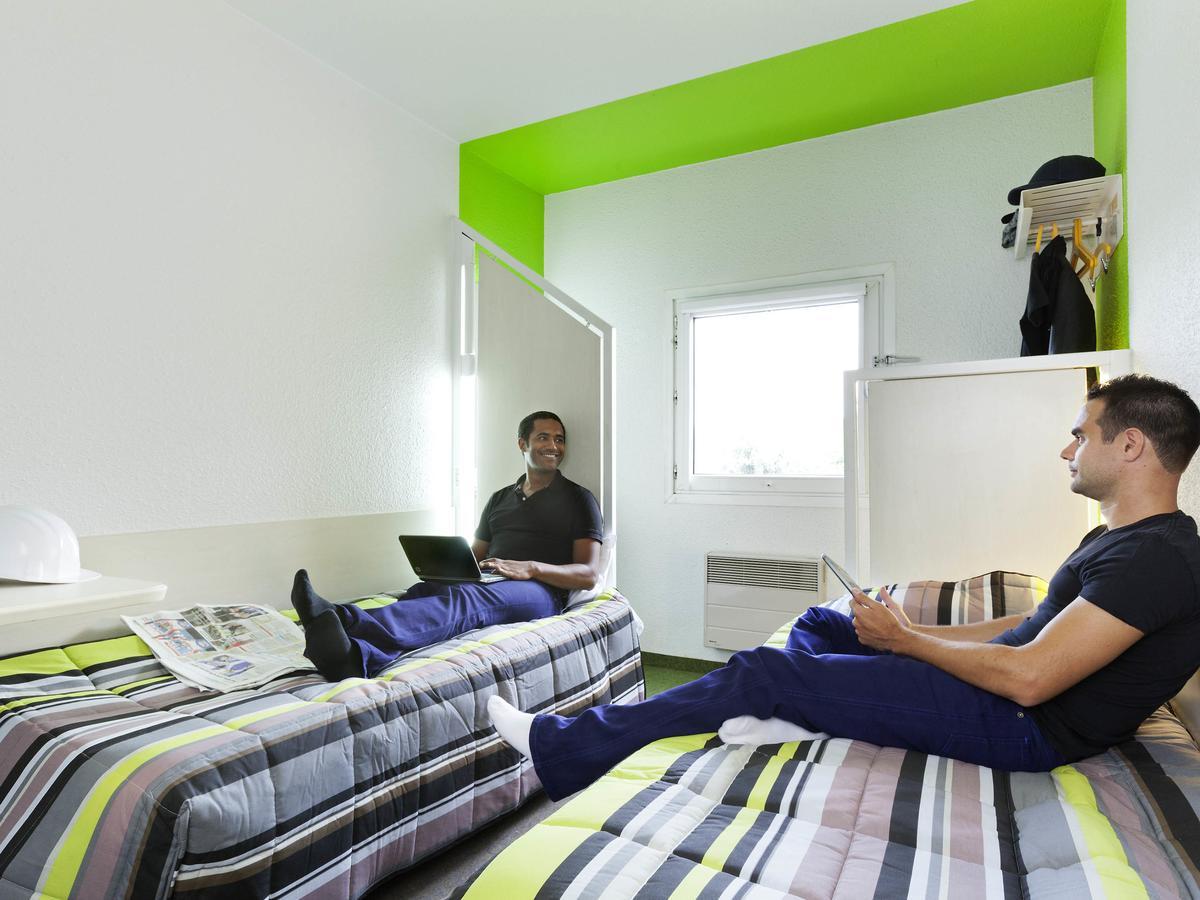 Zweibettzimmer mit Gemeinschaftsbad
