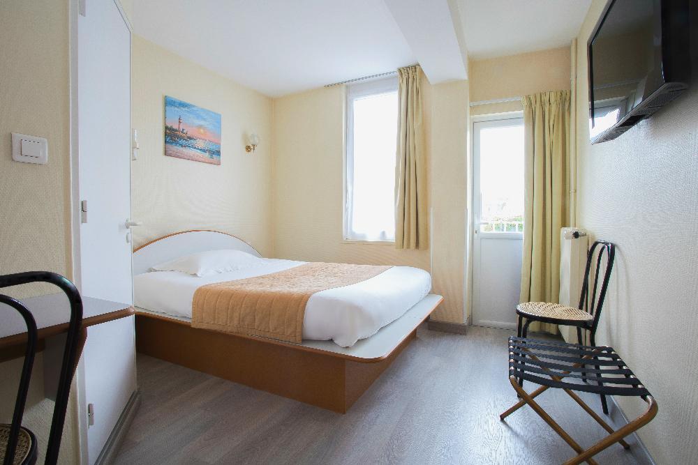Single Room,701162536:JPEG